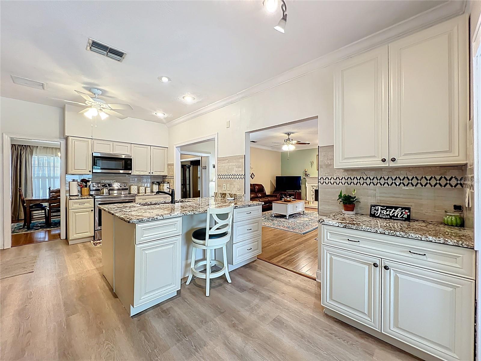 MEADOWS AT RIO PINAR - Residential