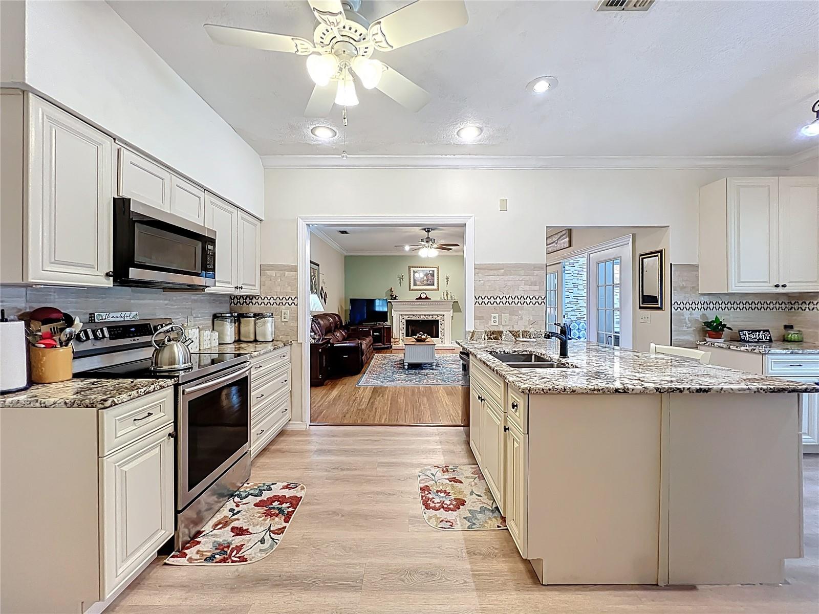 MEADOWS AT RIO PINAR - Residential