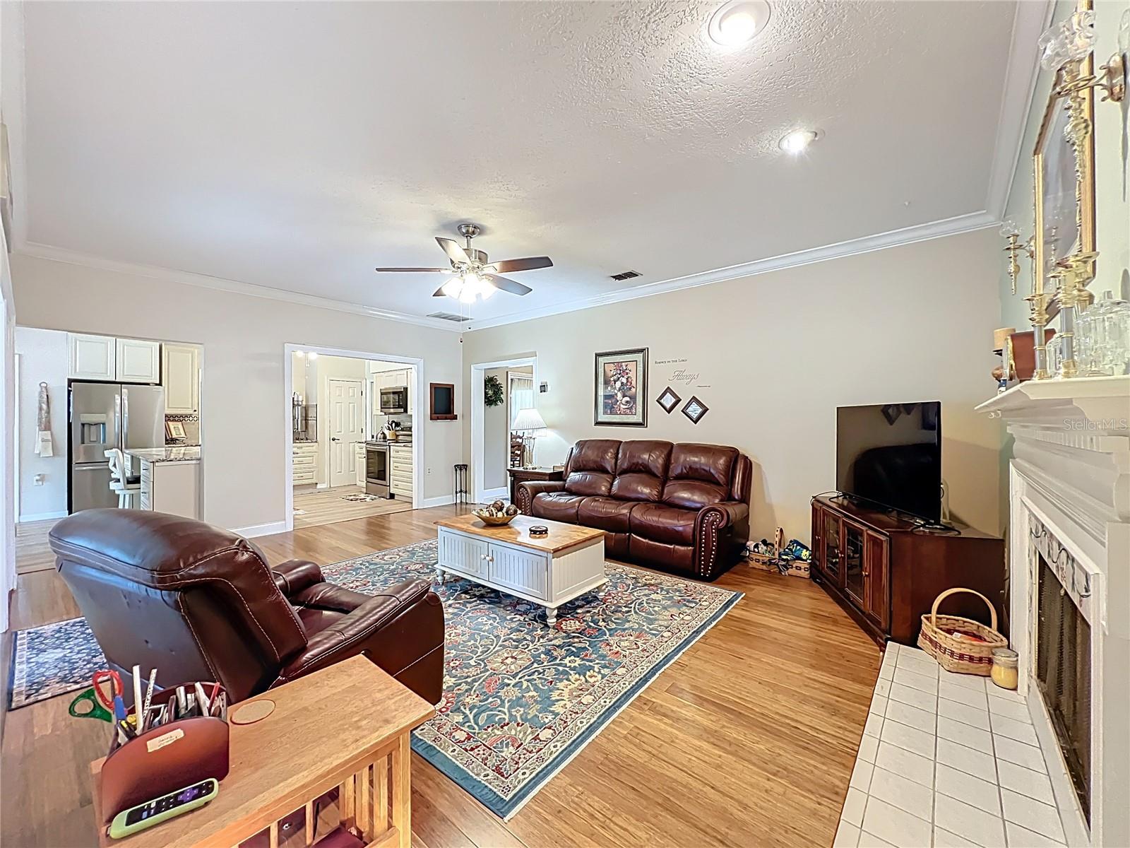 MEADOWS AT RIO PINAR - Residential