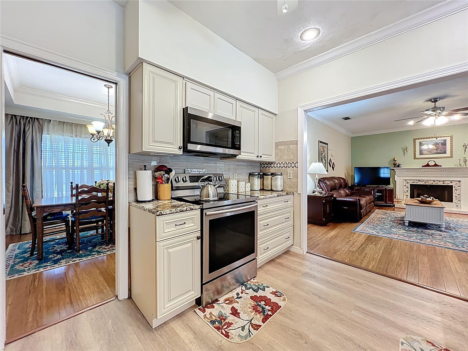 MEADOWS AT RIO PINAR - Residential