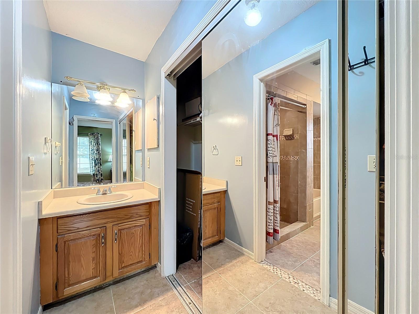 MEADOWS AT RIO PINAR - Residential