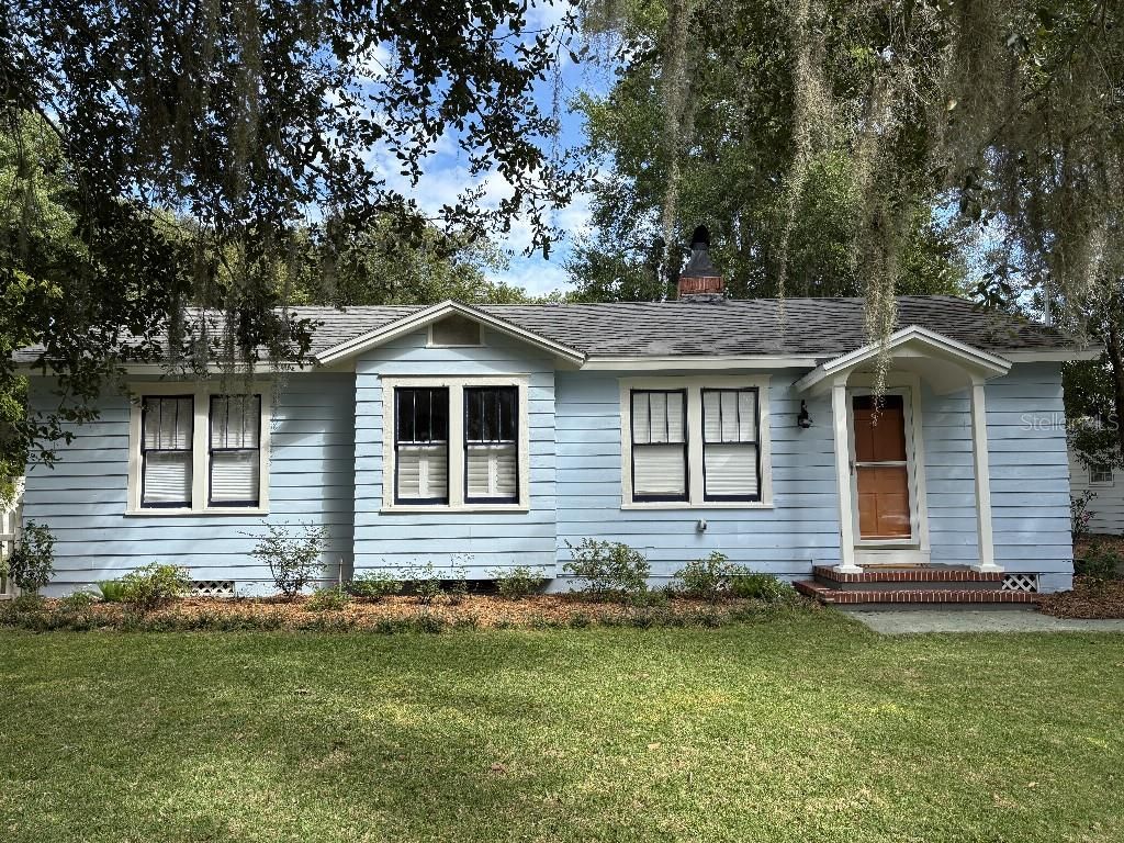 Photo of 224 Overlook Road, Winter Park, FL 32789 (MLS # TB8439469)