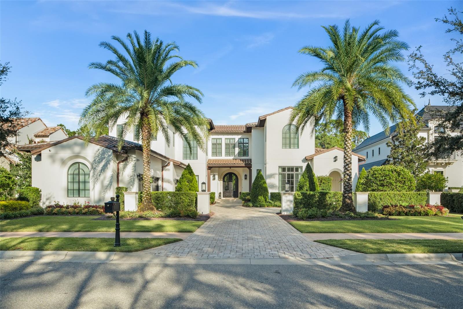10331 LOS FELIZ DRIVE
