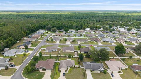 Tiny photo for 915 SE 69th Avenue, Ocala, FL 34472 (MLS # OM724730)