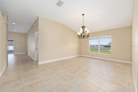 Tiny photo for 915 SE 69th Avenue, Ocala, FL 34472 (MLS # OM724730)