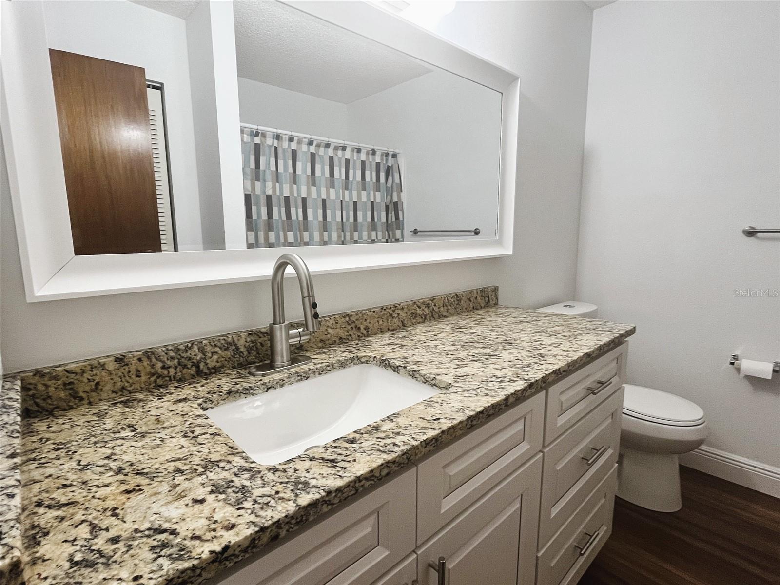 AVON PARK LAKES - Residential