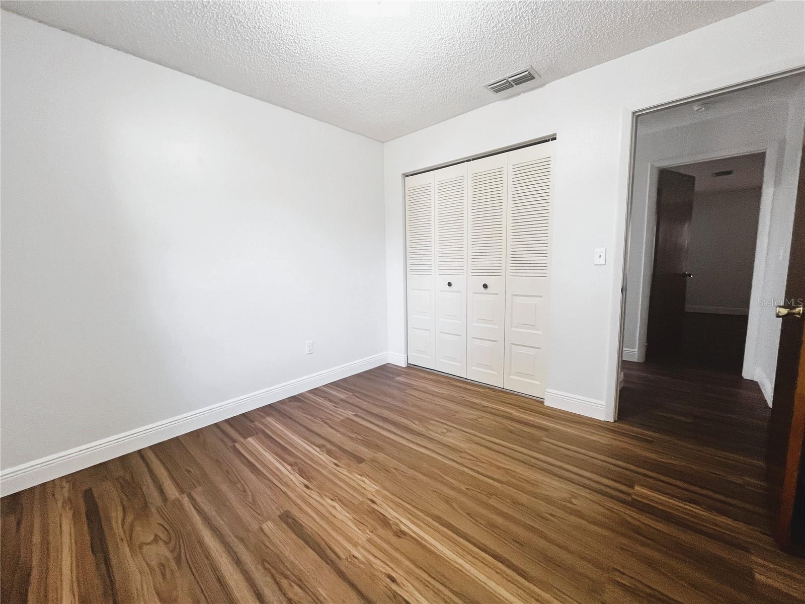 AVON PARK LAKES - Residential