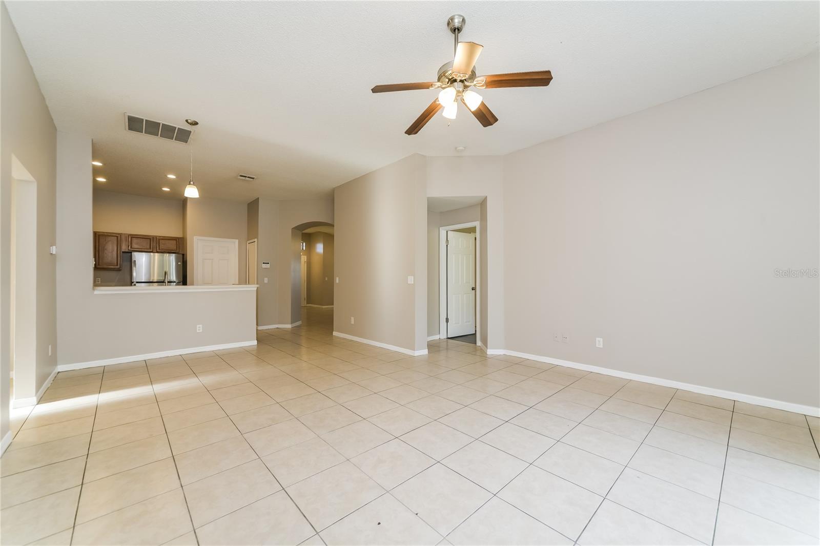 WILLOW CREEK PH 04 - Residential