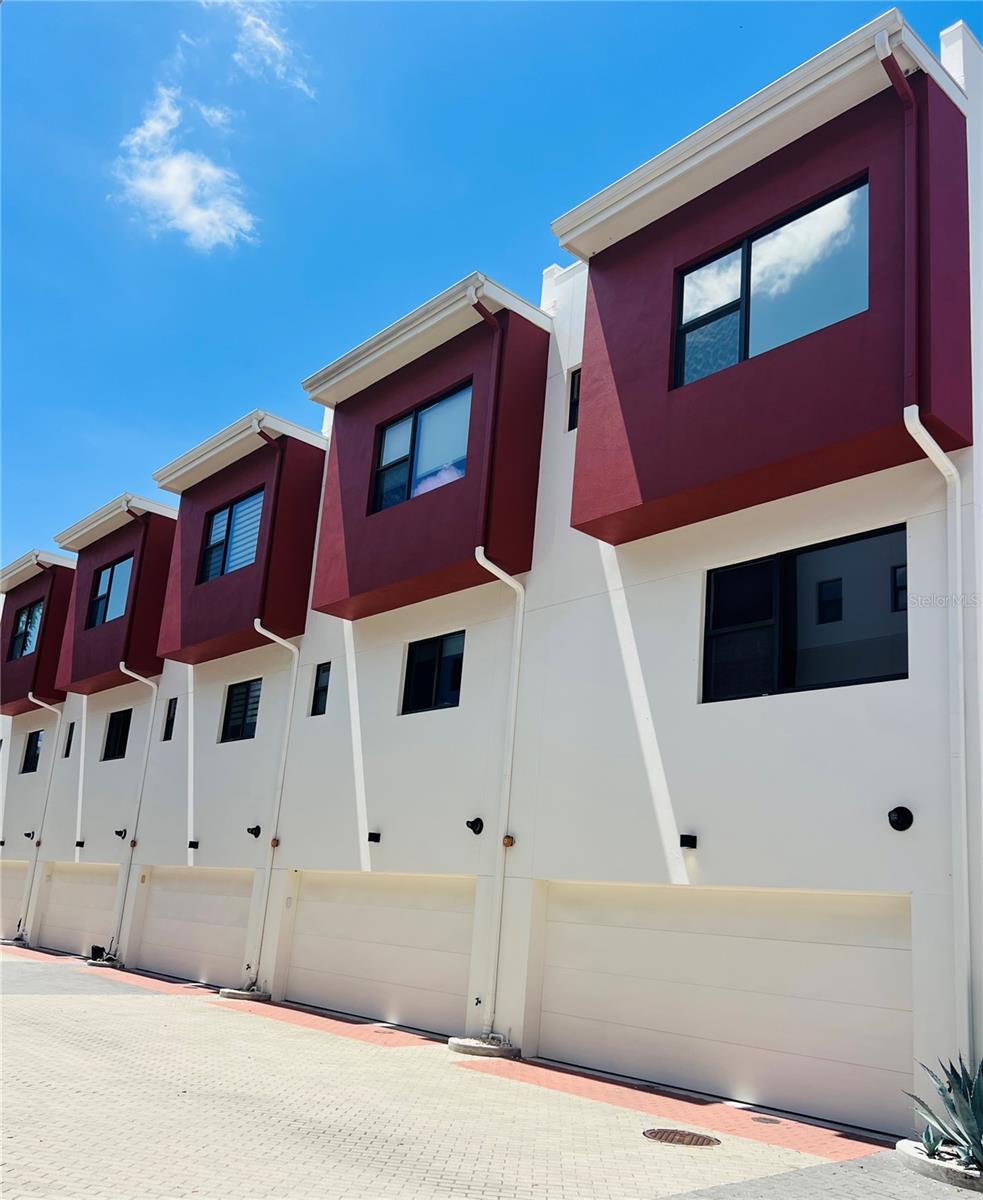 136 8TH STREET N