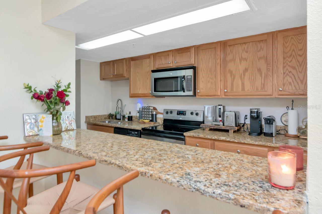 BEACON ON 3RD ST THE - Residential Lease