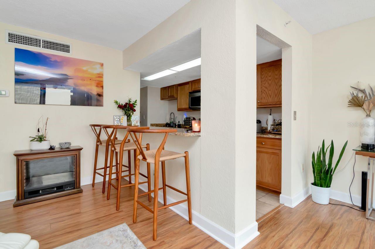 BEACON ON 3RD ST THE - Residential Lease