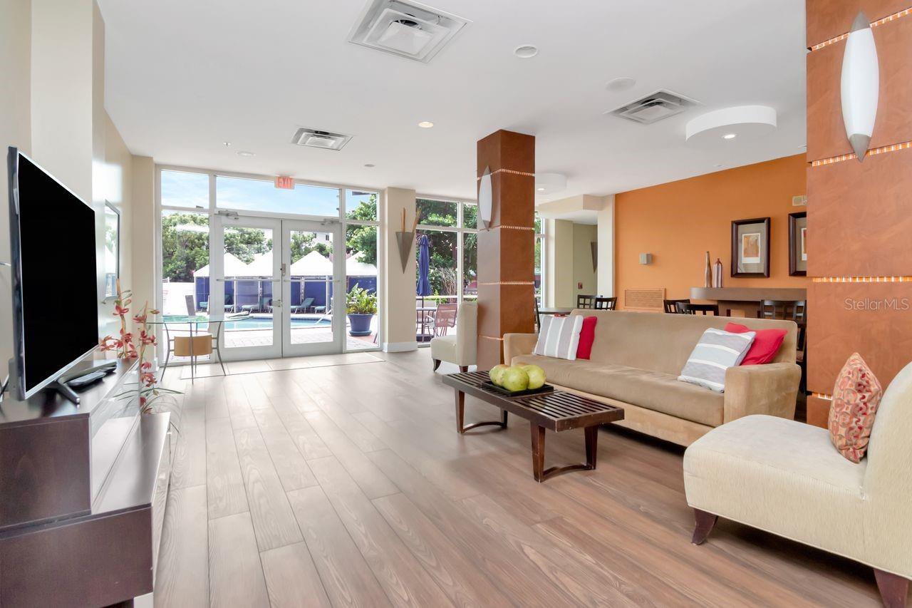 BEACON ON 3RD ST THE - Residential Lease