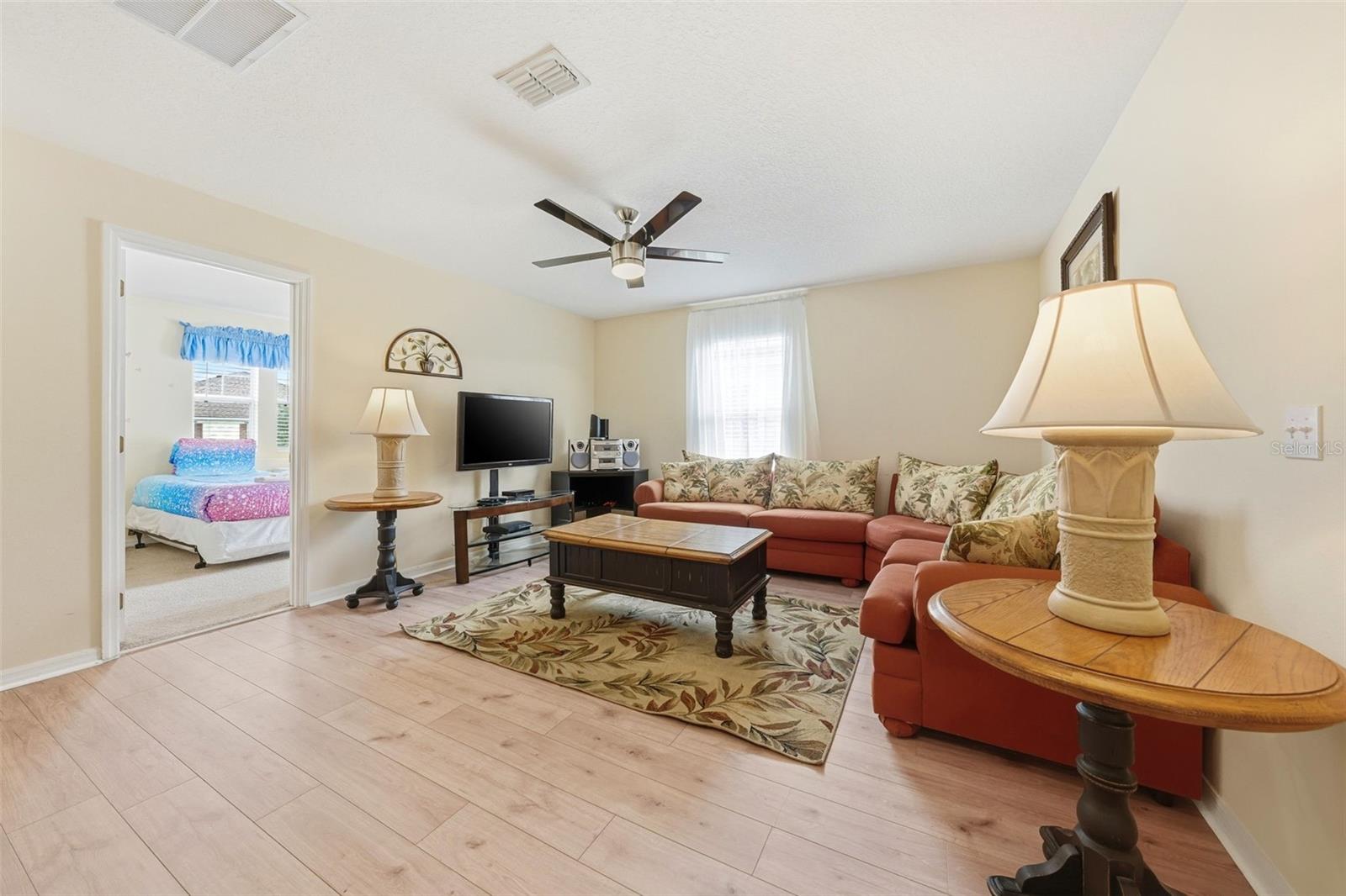 WINDWOOD BAY PH 02 - Residential