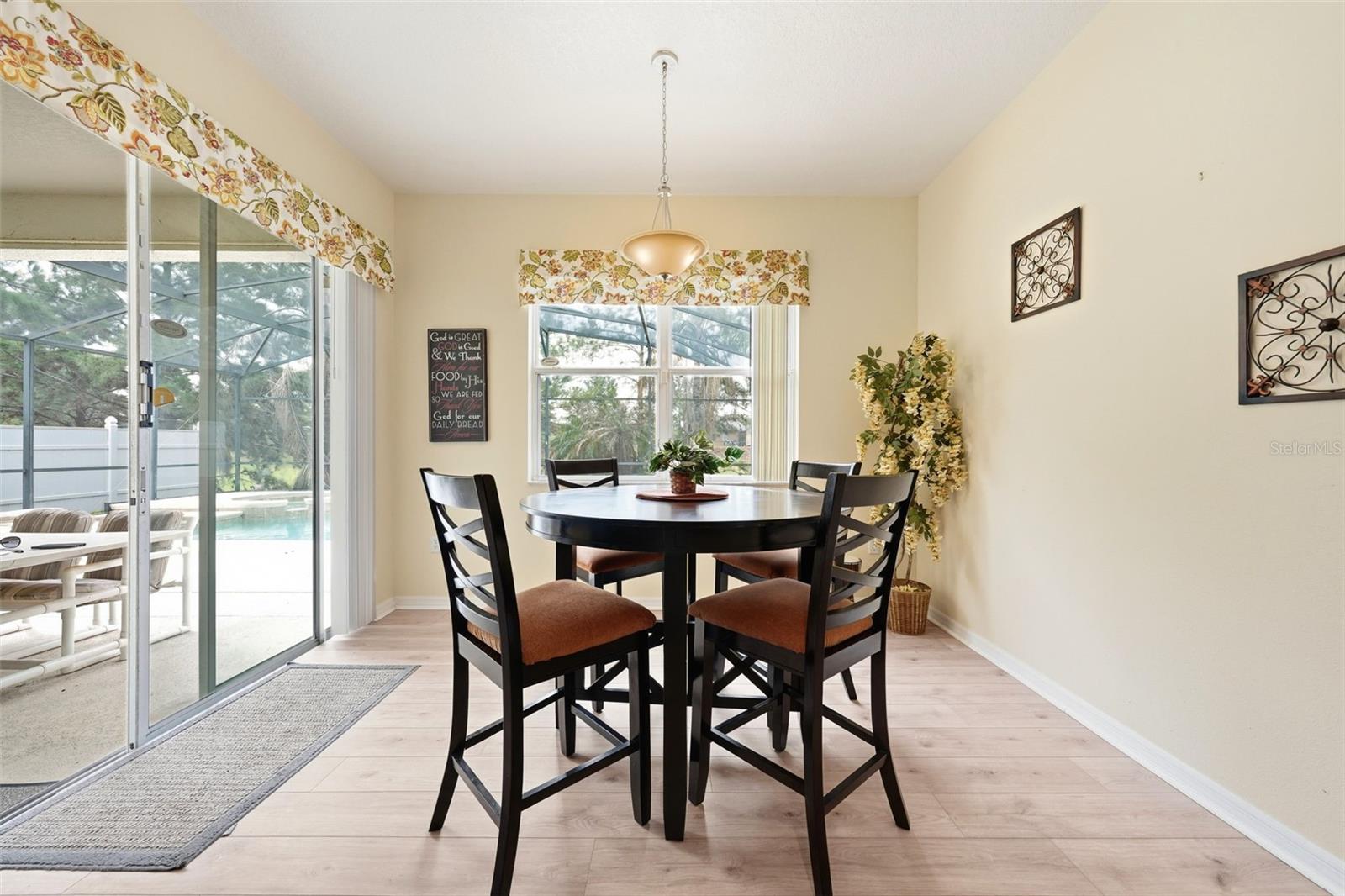 WINDWOOD BAY PH 02 - Residential