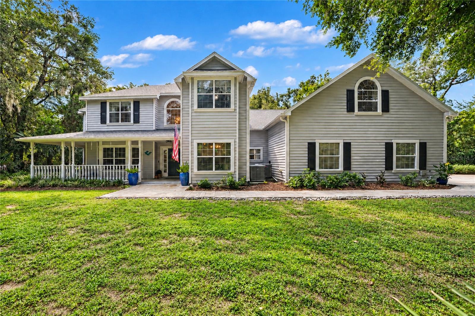 649 CHARMAGNE LANE