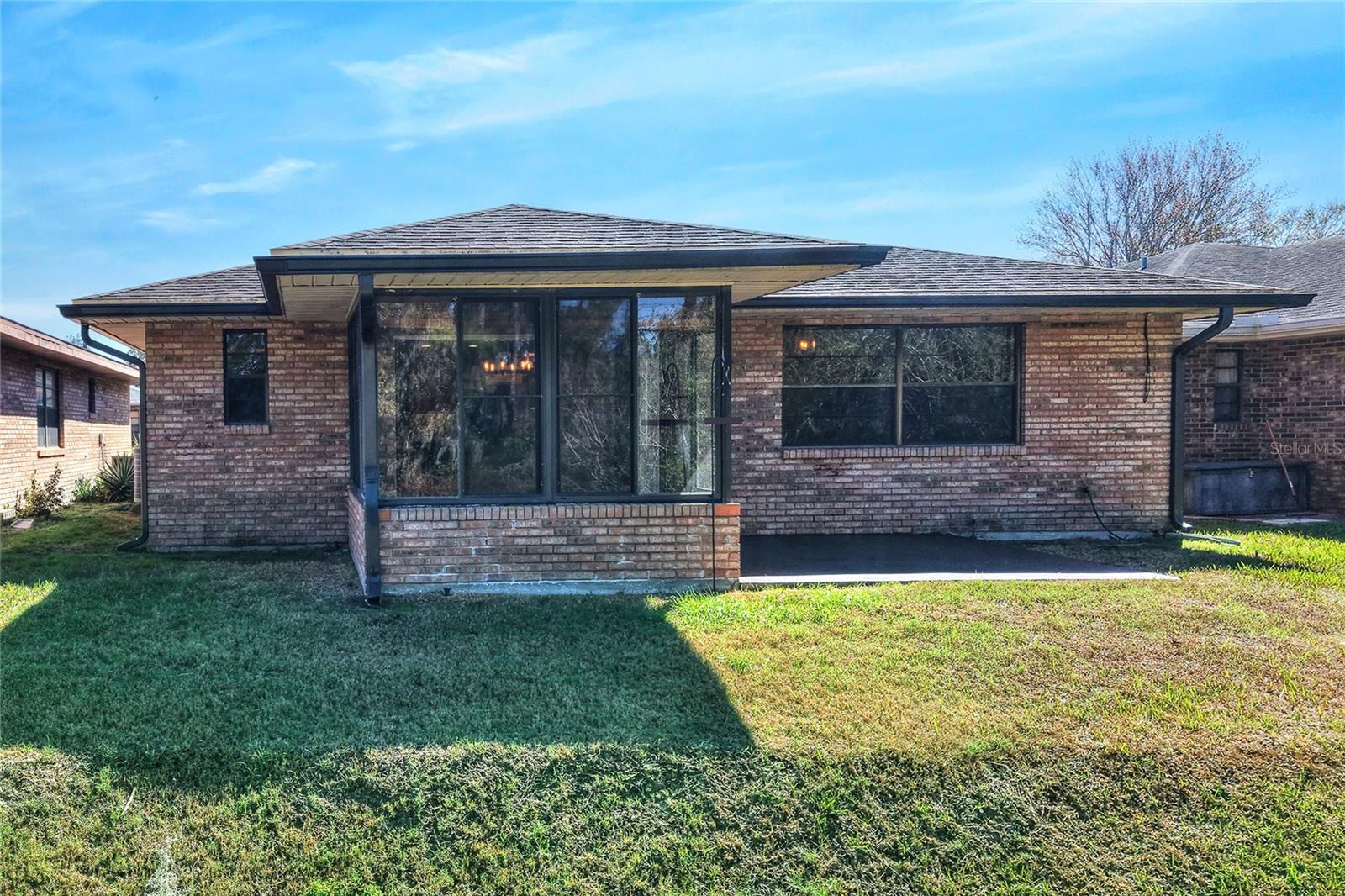 VILLAS 03 03 REP A POR - Residential