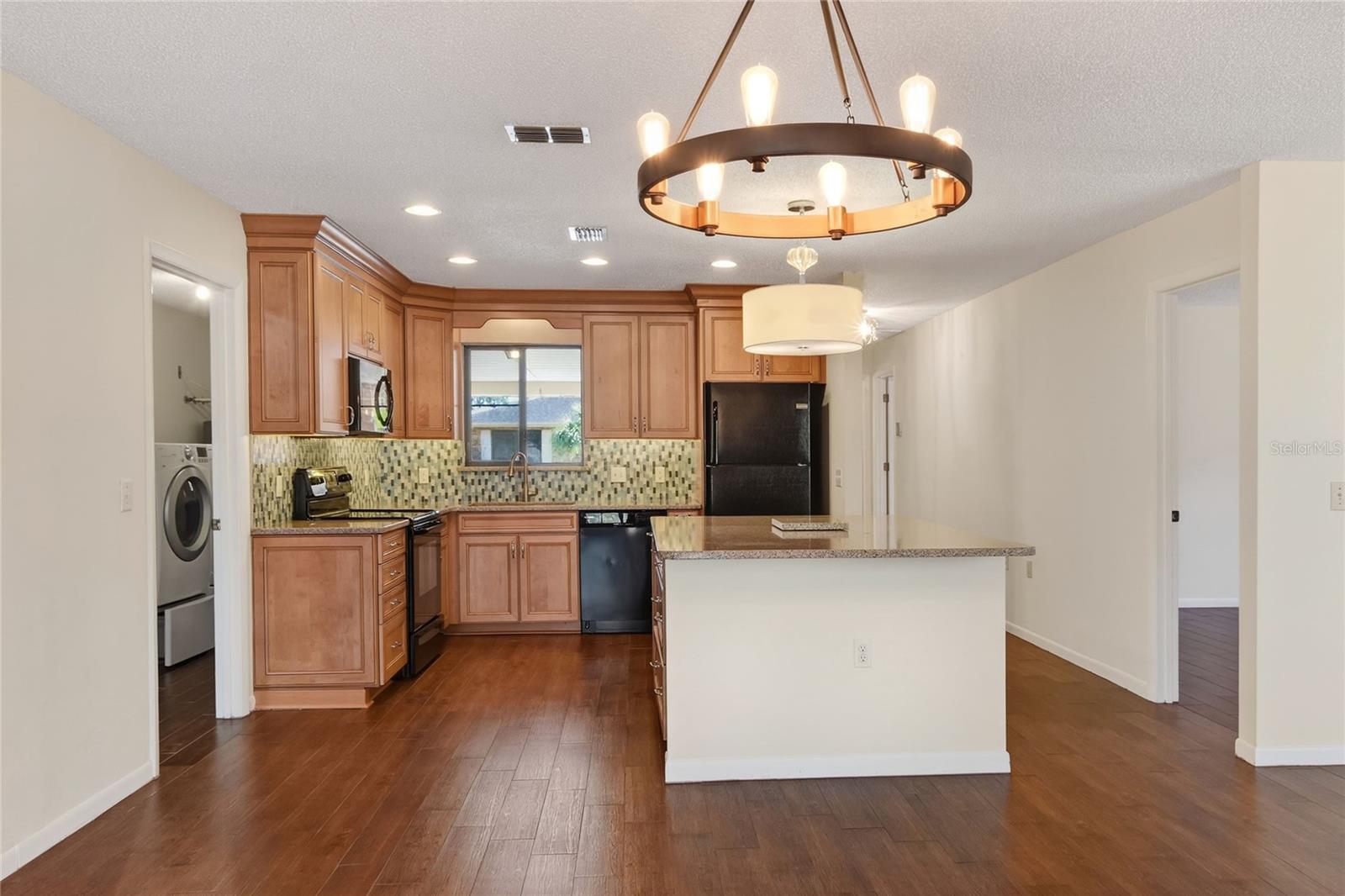 VILLAS 03 03 REP A POR - Residential