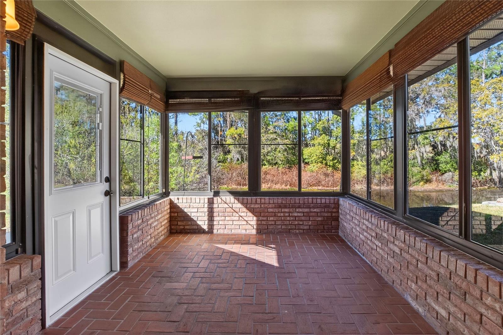 VILLAS 03 03 REP A POR - Residential