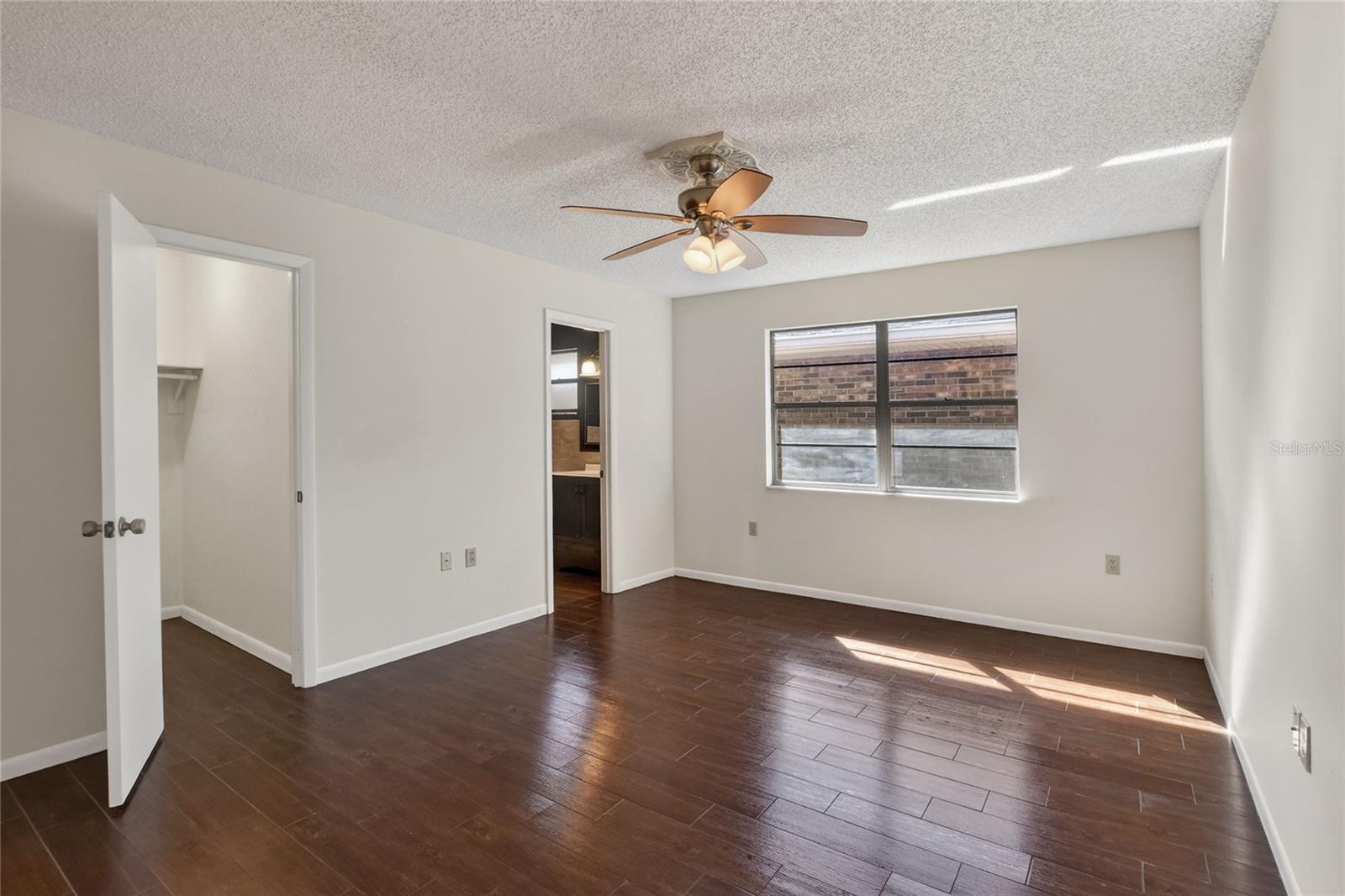 VILLAS 03 03 REP A POR - Residential