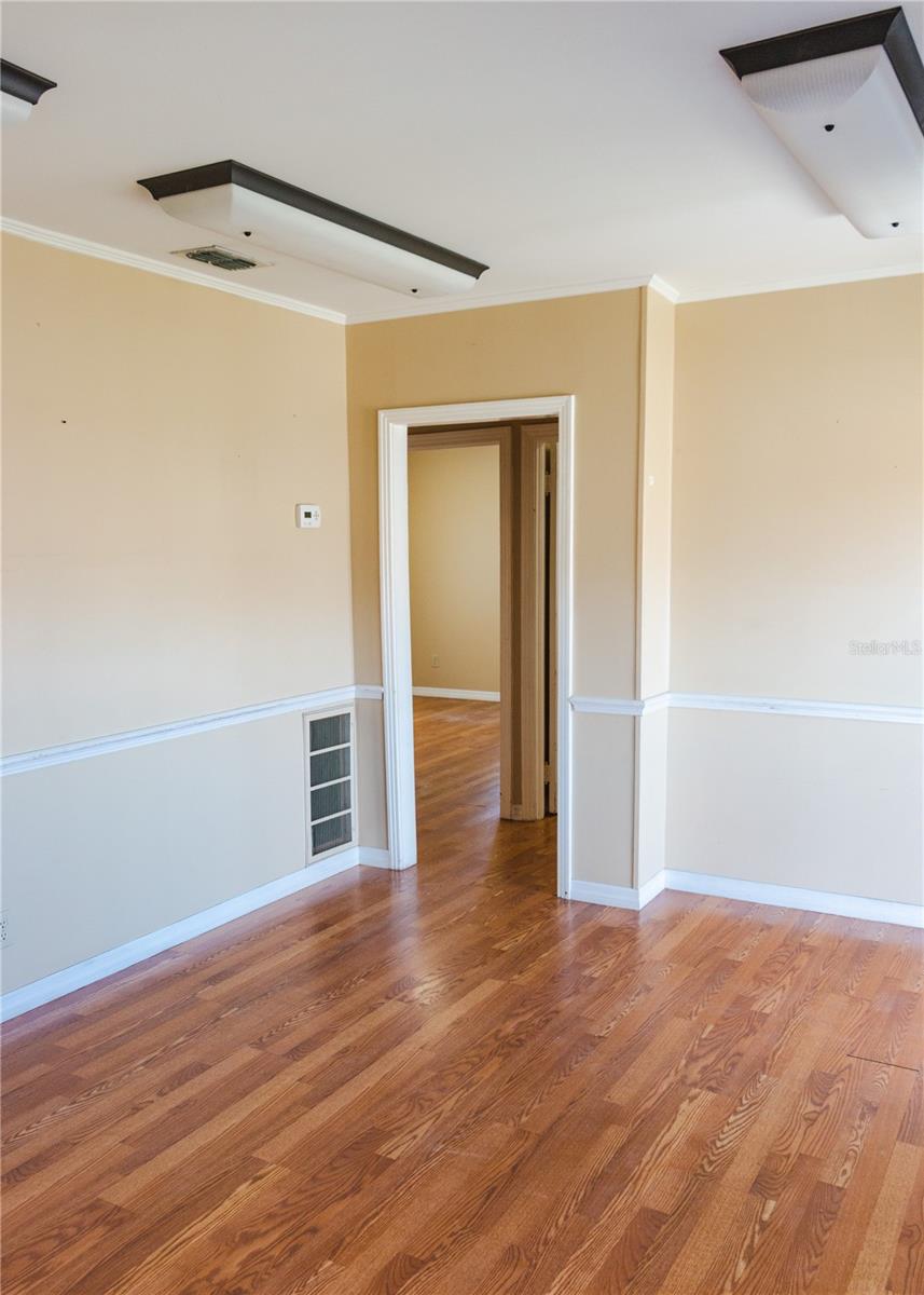 CITY ZEPHYRHILLS - Commercial Lease