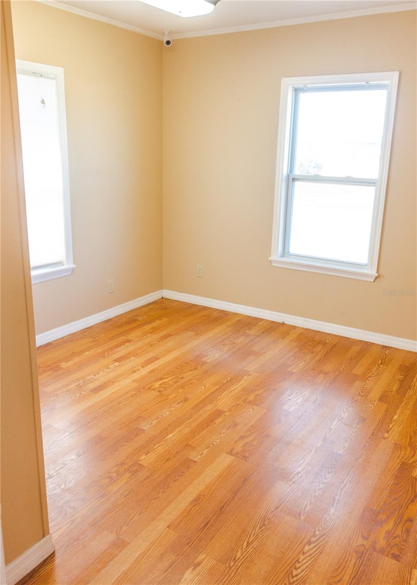 CITY ZEPHYRHILLS - Commercial Lease