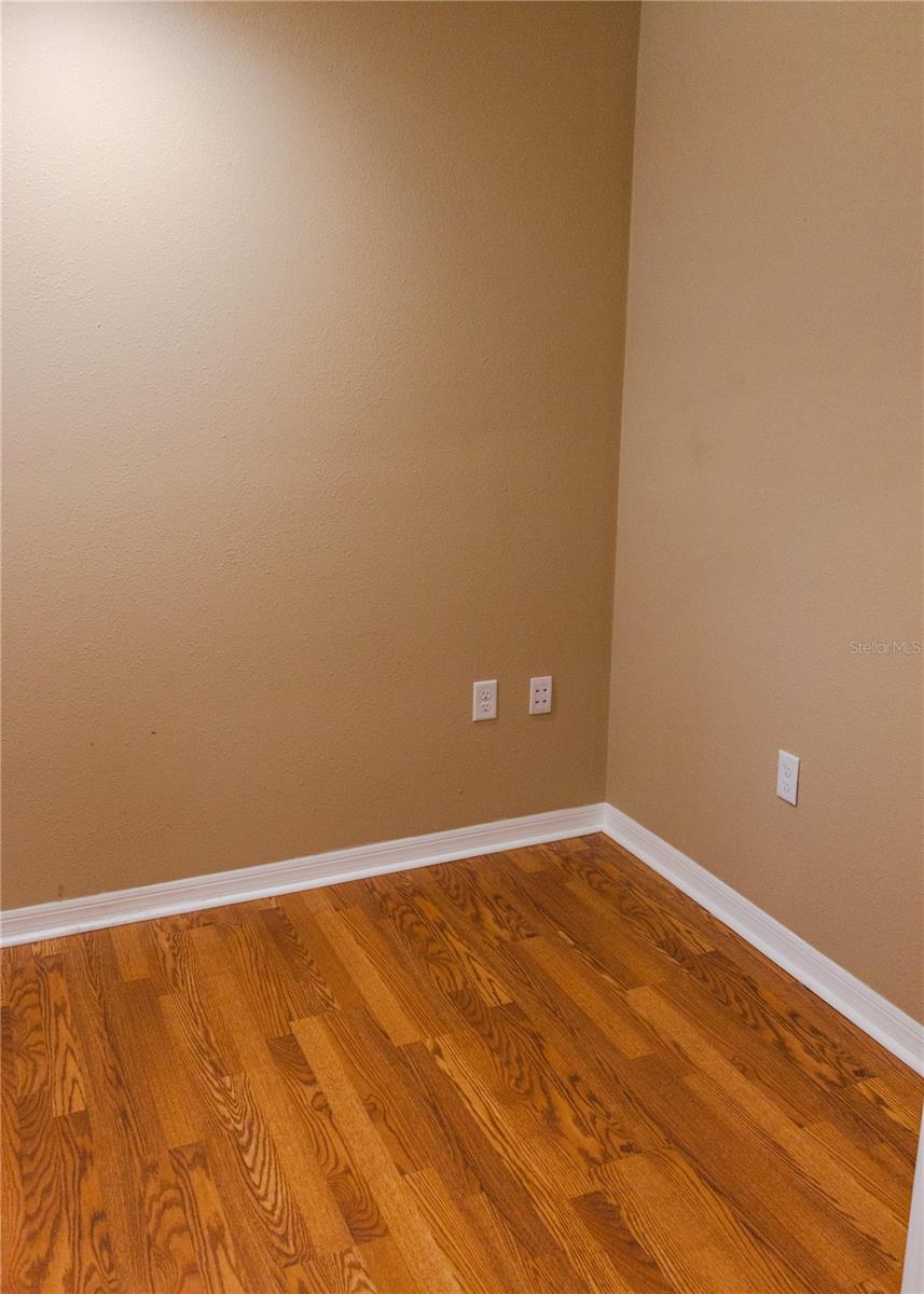 CITY ZEPHYRHILLS - Commercial Lease