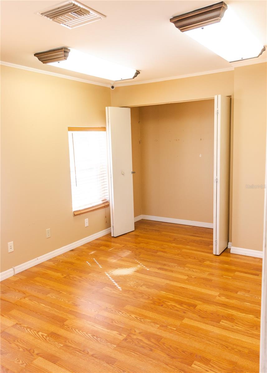 CITY ZEPHYRHILLS - Commercial Lease