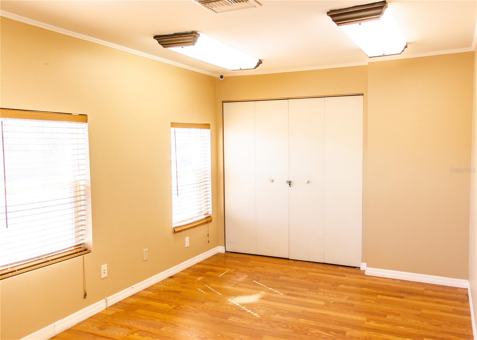 CITY ZEPHYRHILLS - Commercial Lease