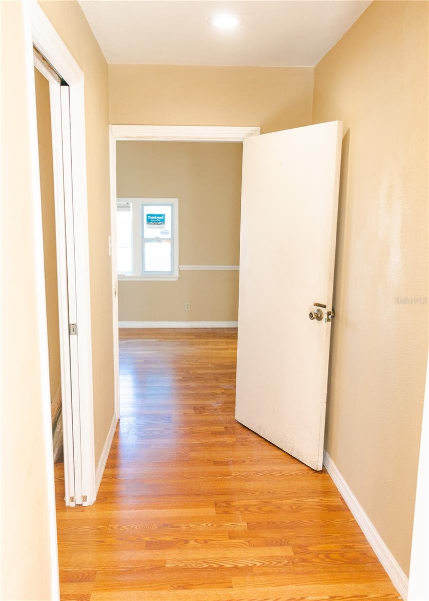 CITY ZEPHYRHILLS - Commercial Lease