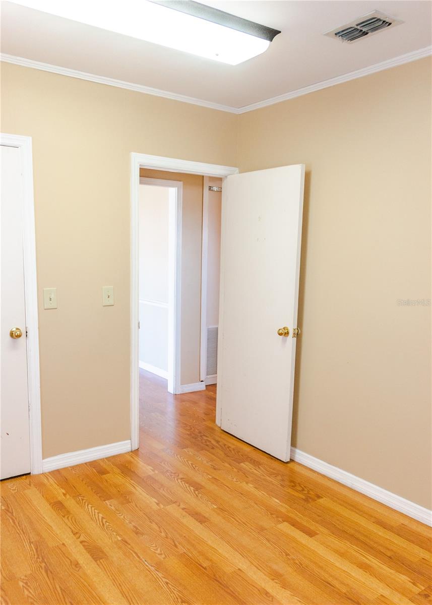 CITY ZEPHYRHILLS - Commercial Lease