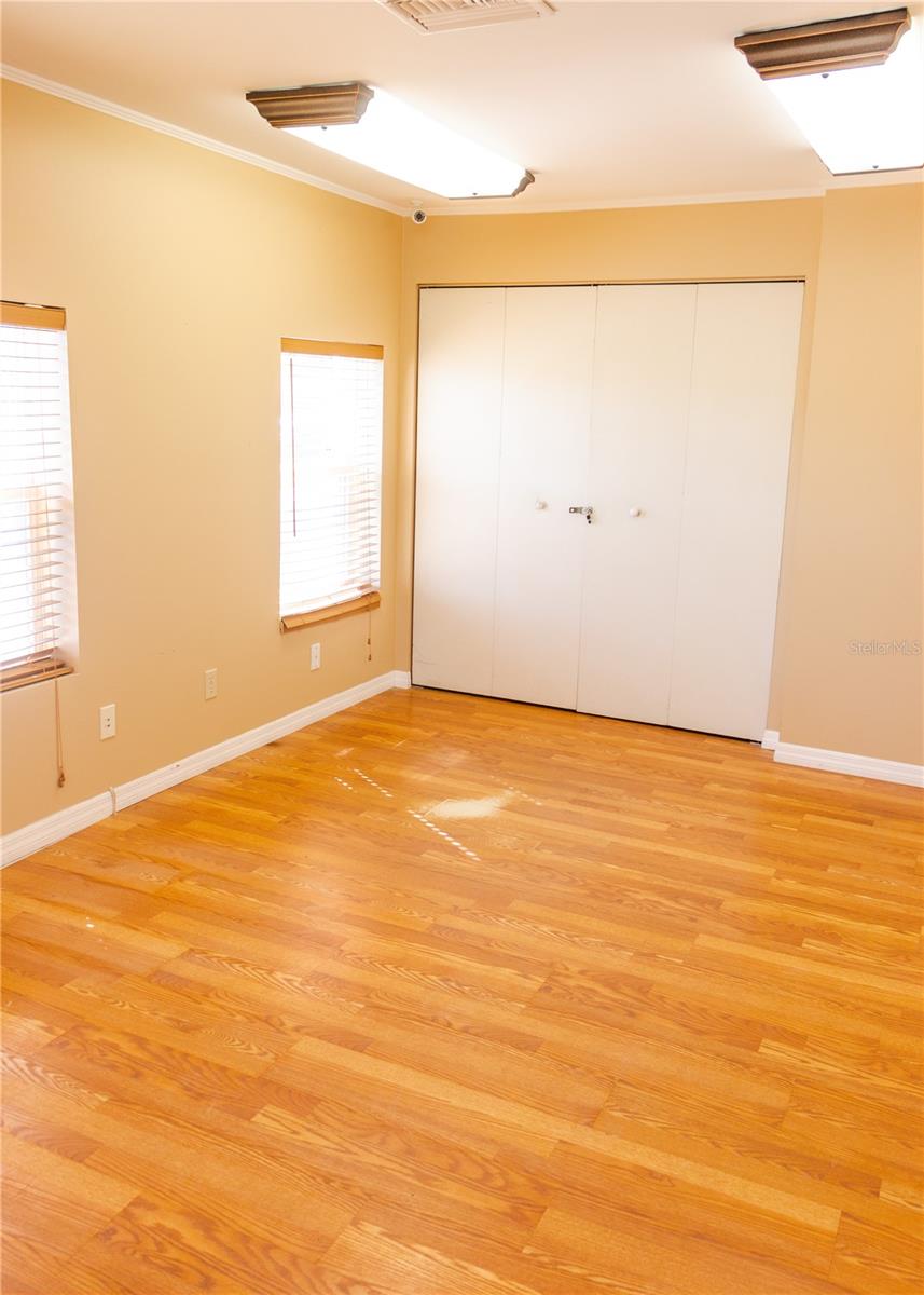 CITY ZEPHYRHILLS - Commercial Lease