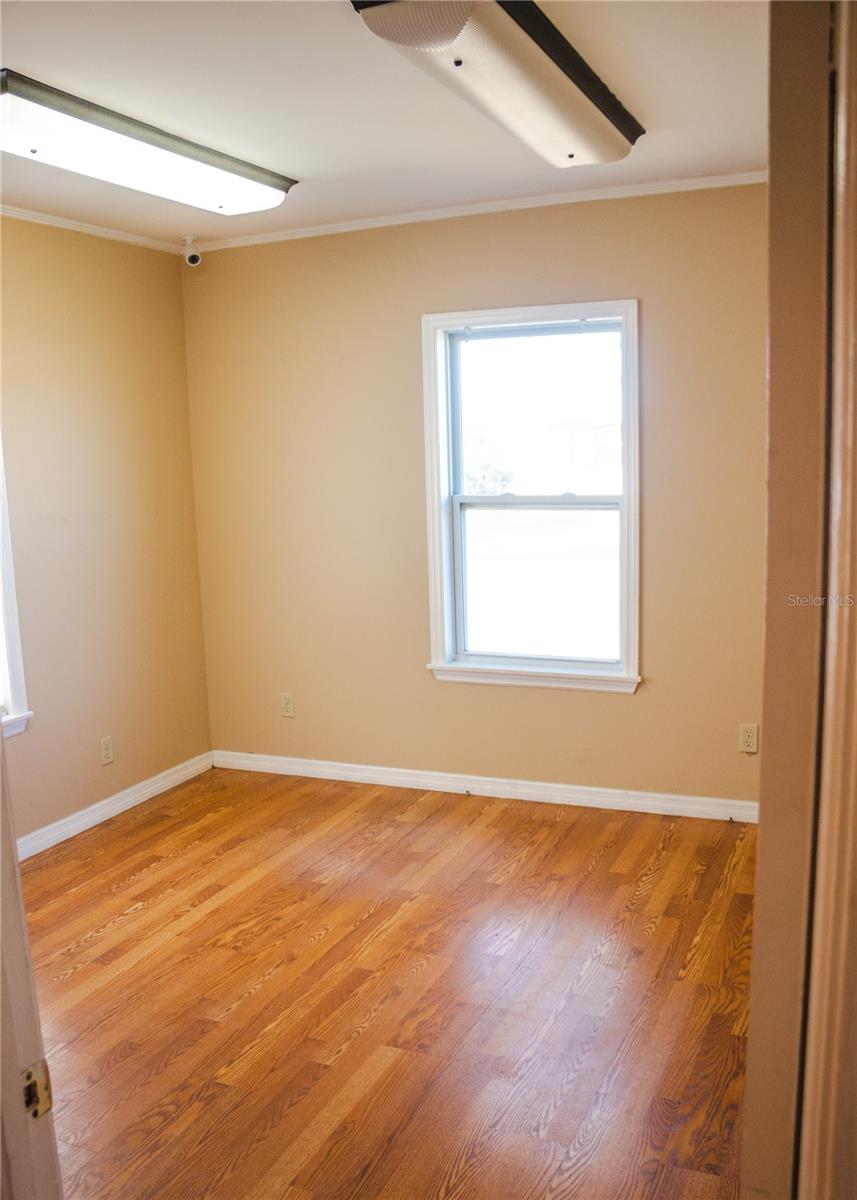 CITY ZEPHYRHILLS - Commercial Lease