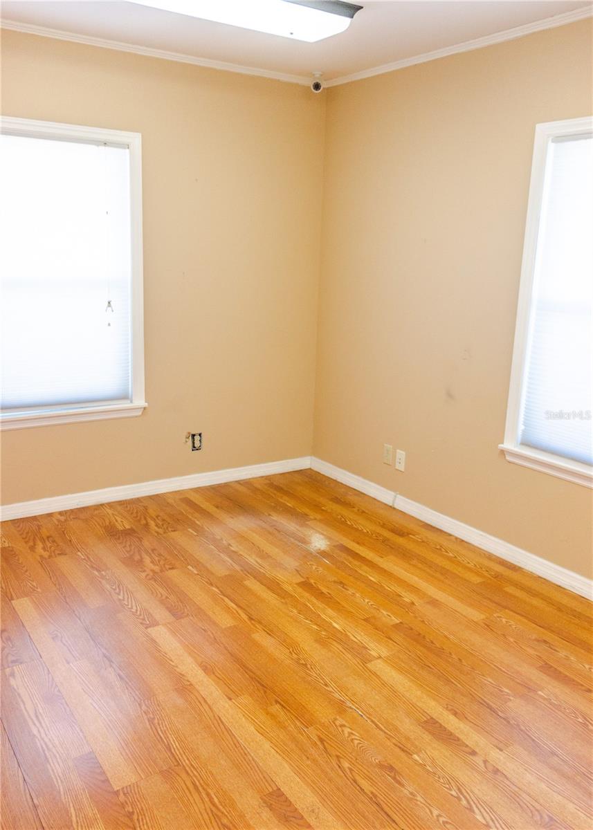 CITY ZEPHYRHILLS - Commercial Lease