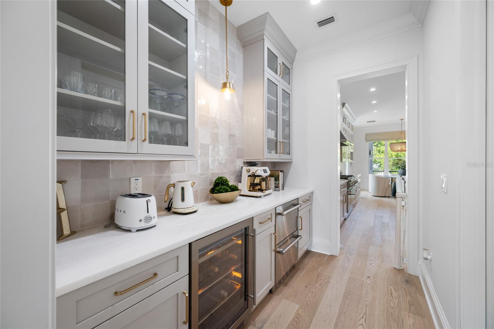 SUNSET PARK - Residential