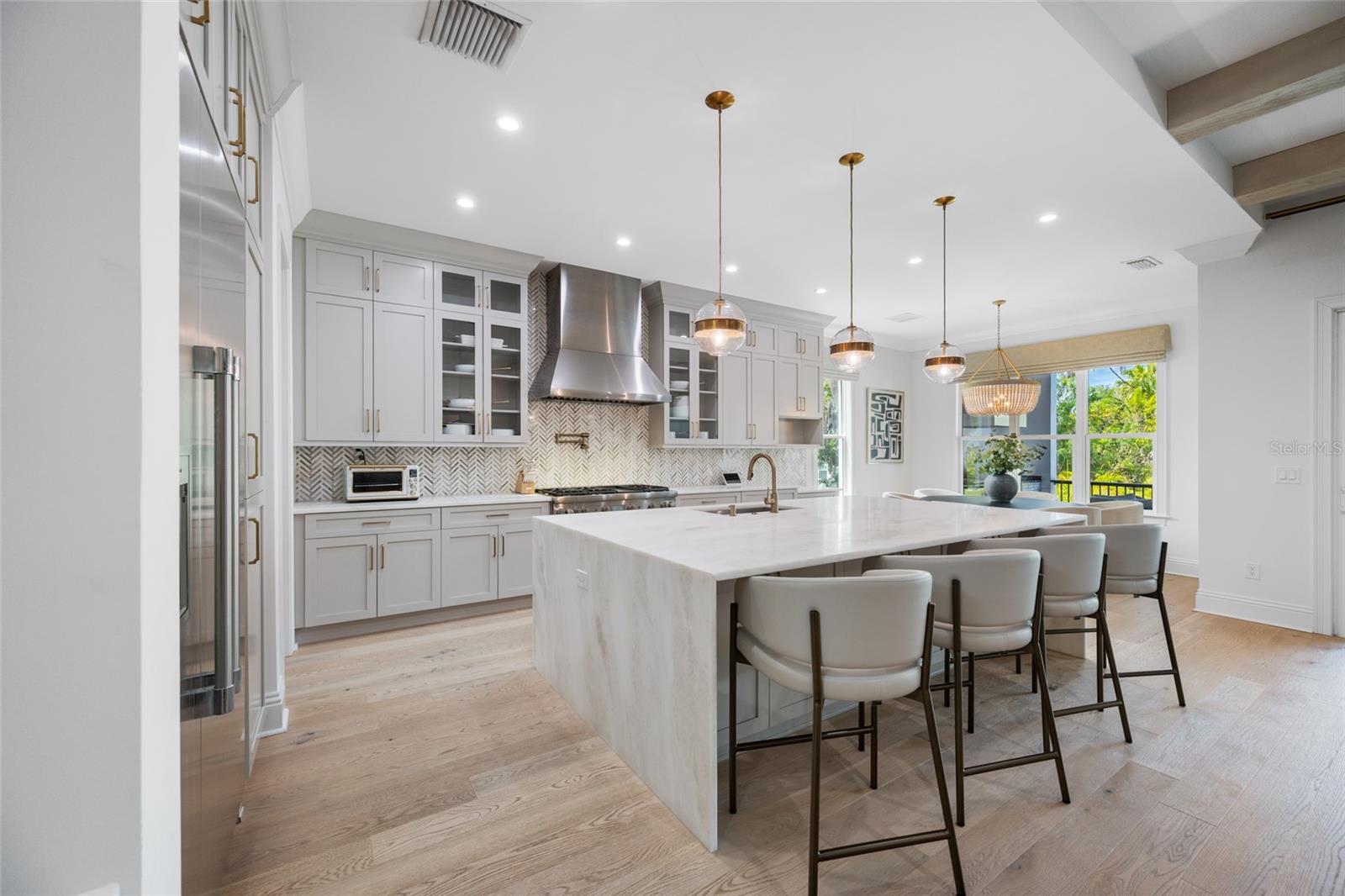 SUNSET PARK - Residential