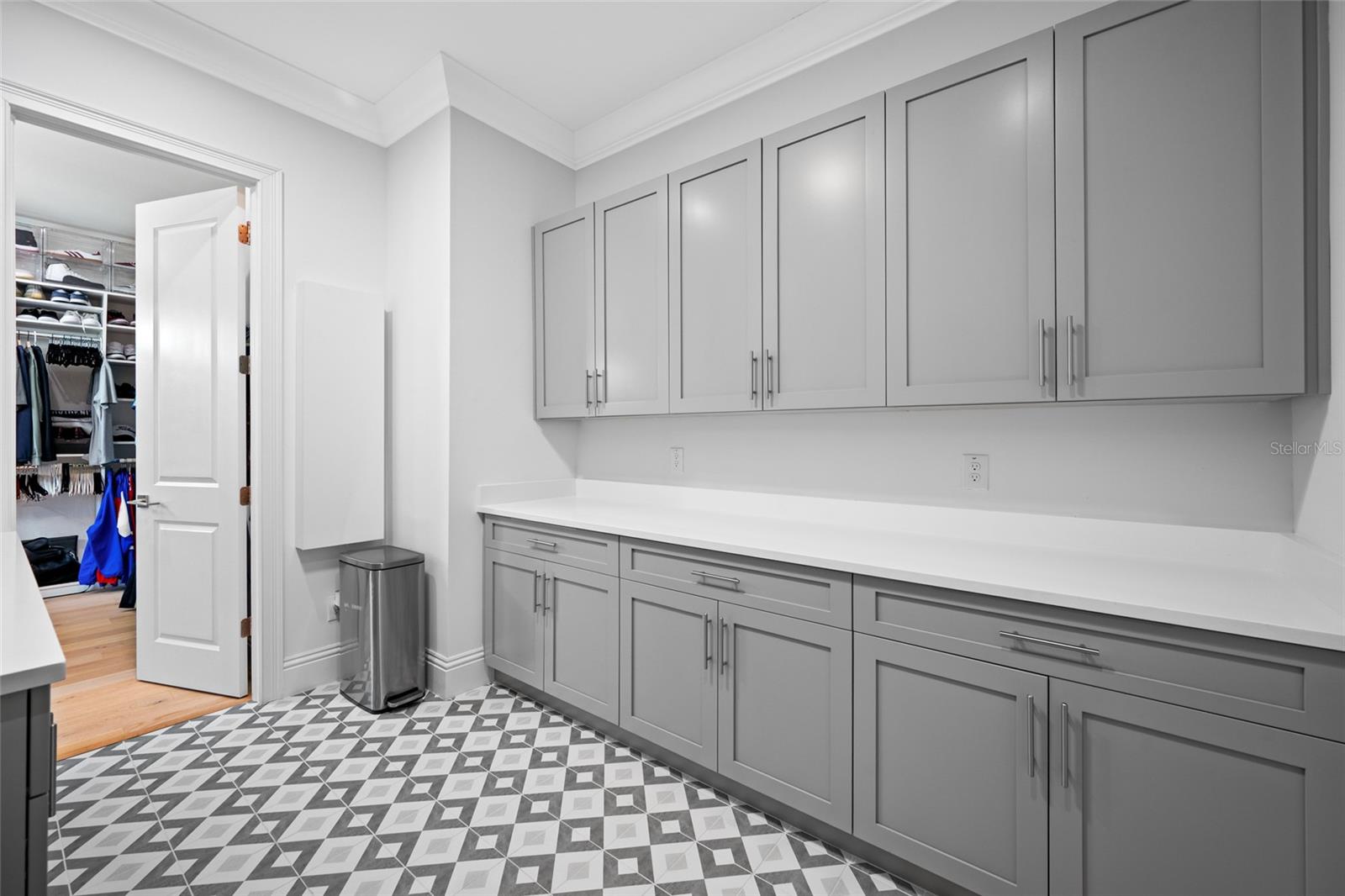 SUNSET PARK - Residential