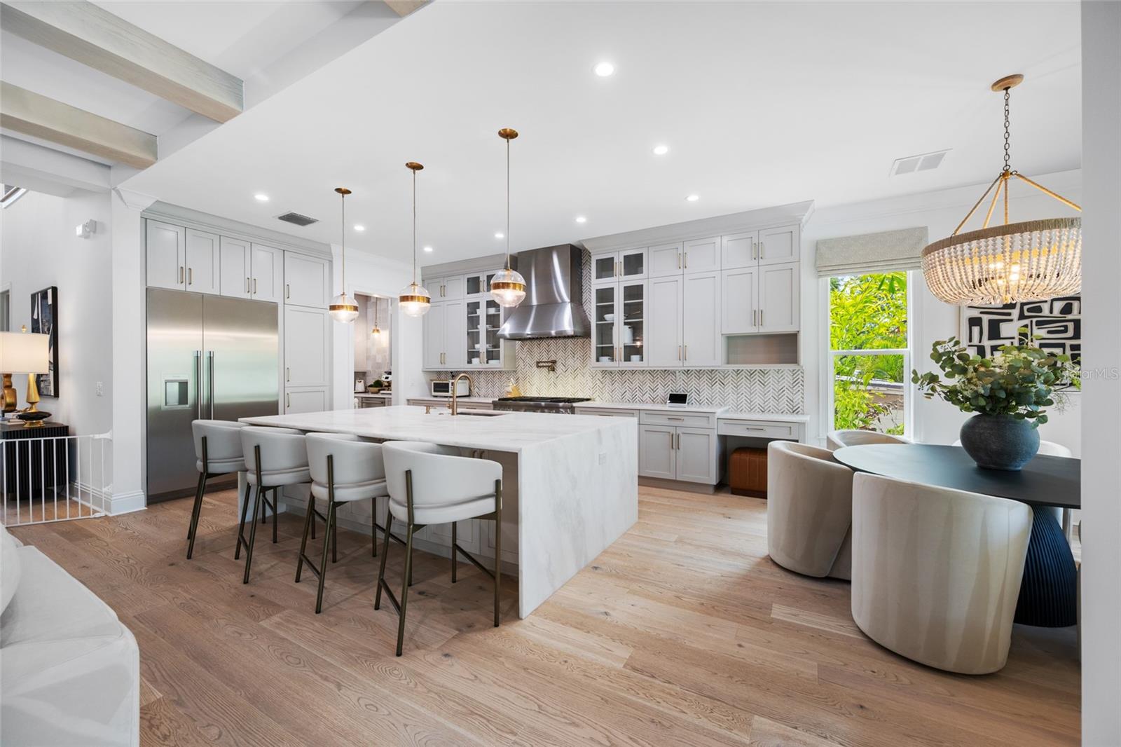 SUNSET PARK - Residential