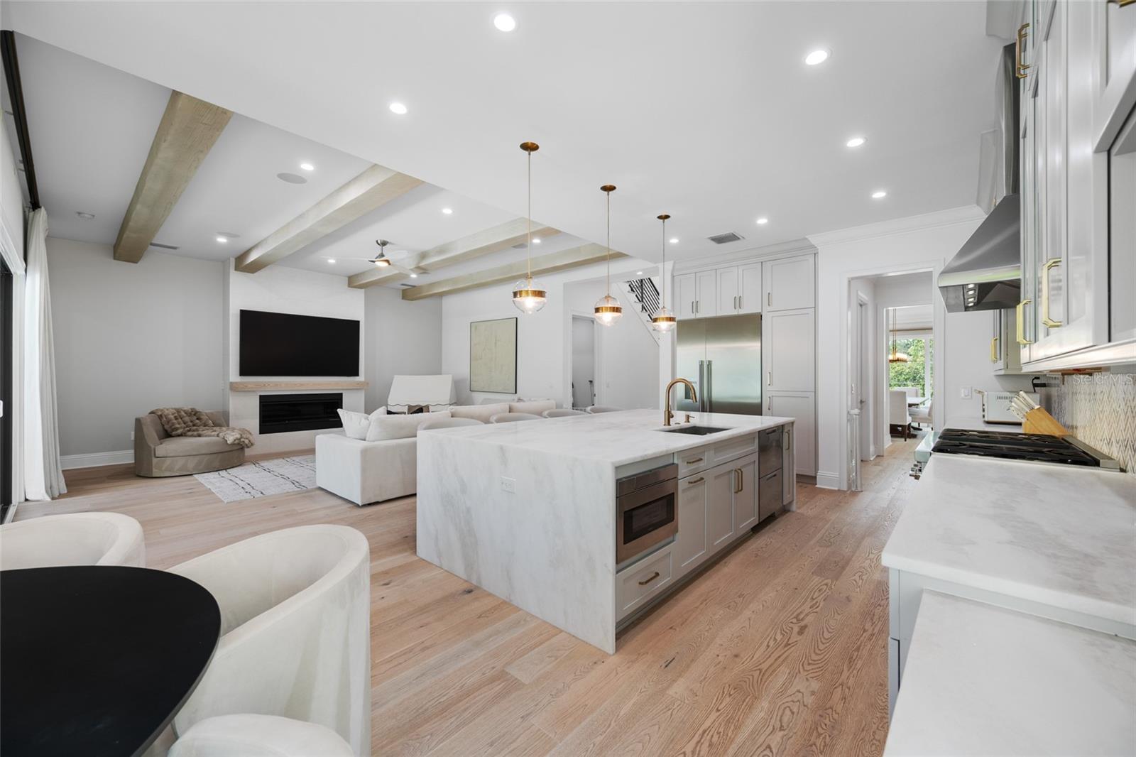 SUNSET PARK - Residential