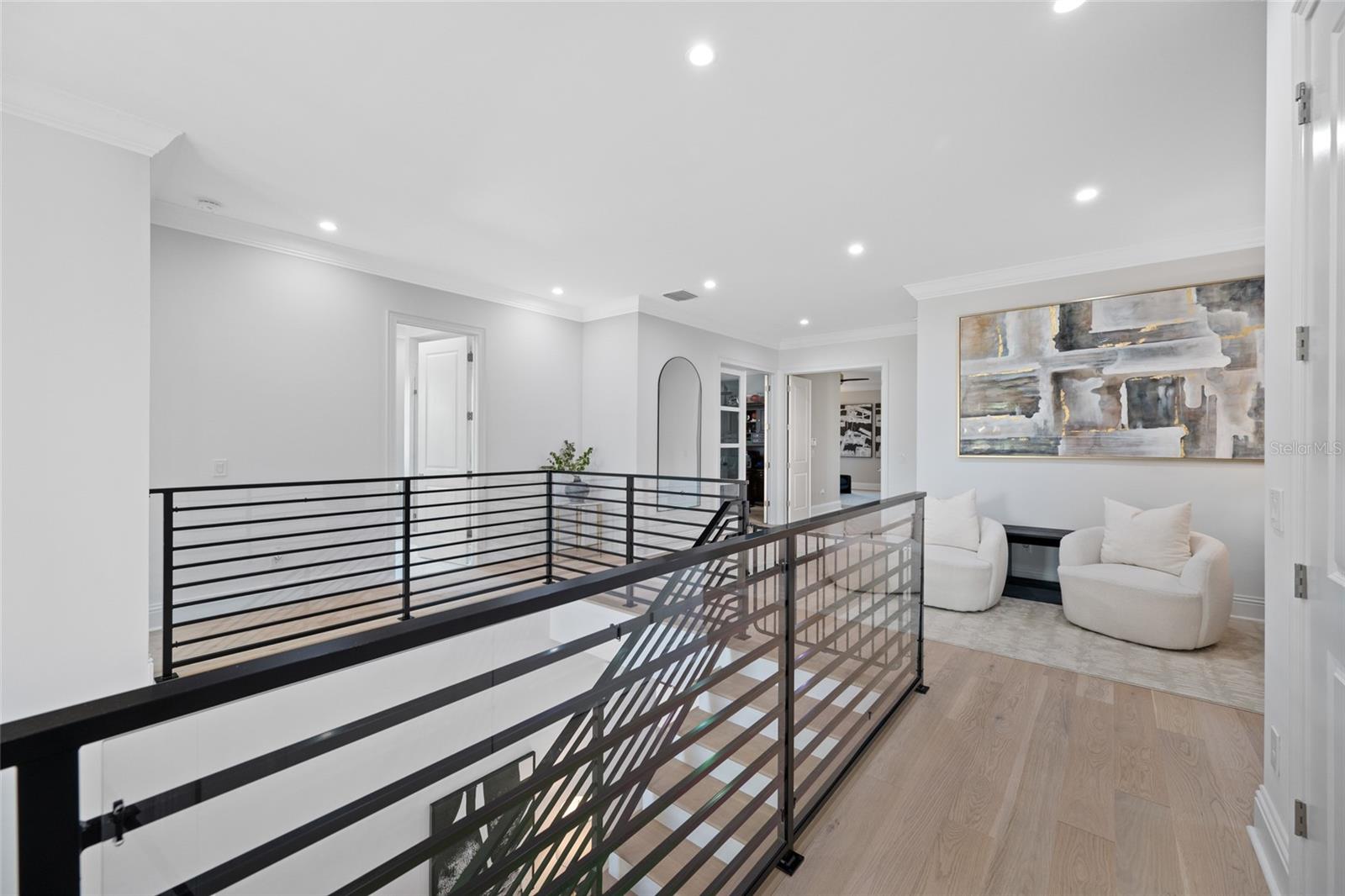 SUNSET PARK - Residential