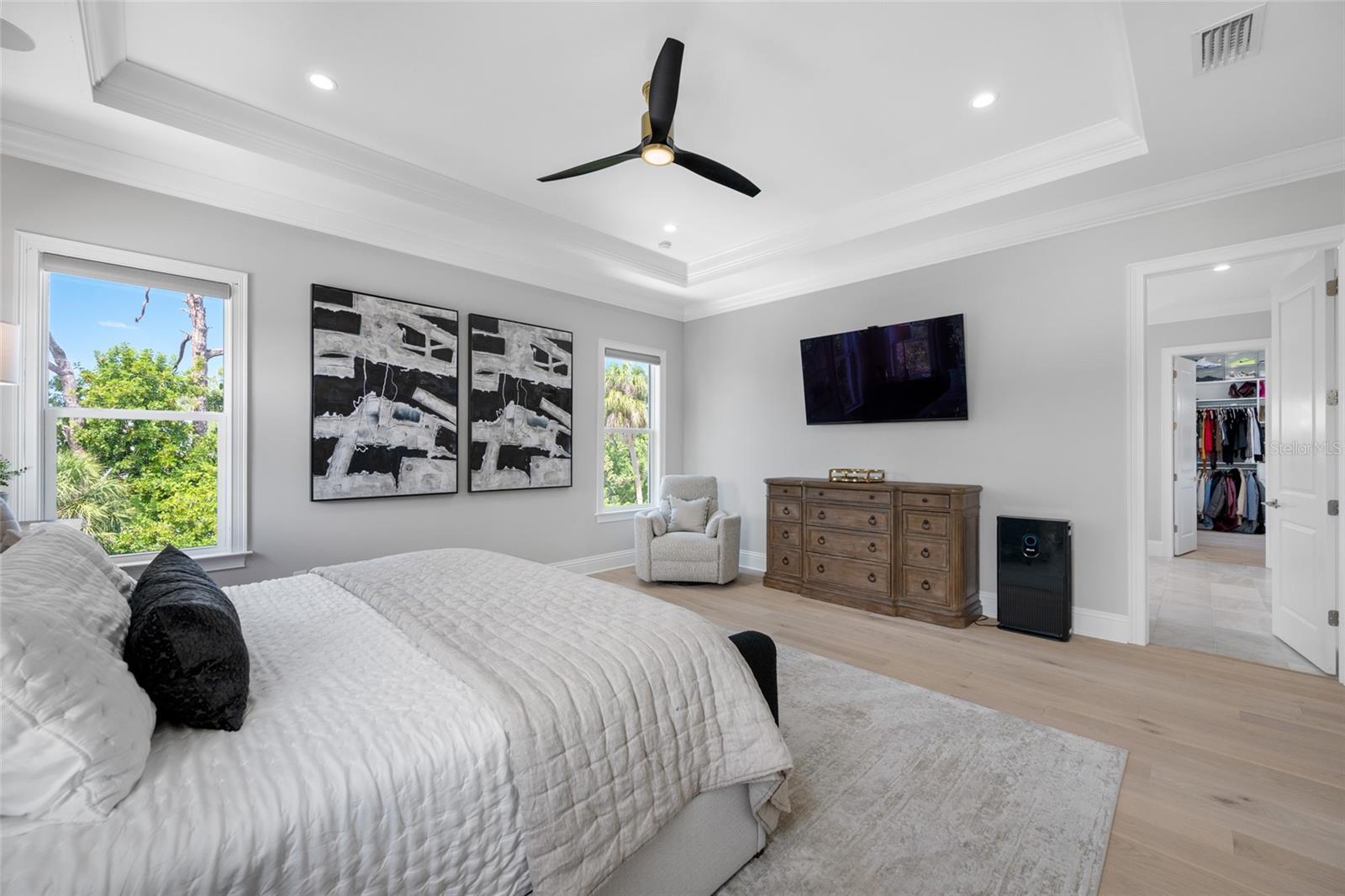 SUNSET PARK - Residential