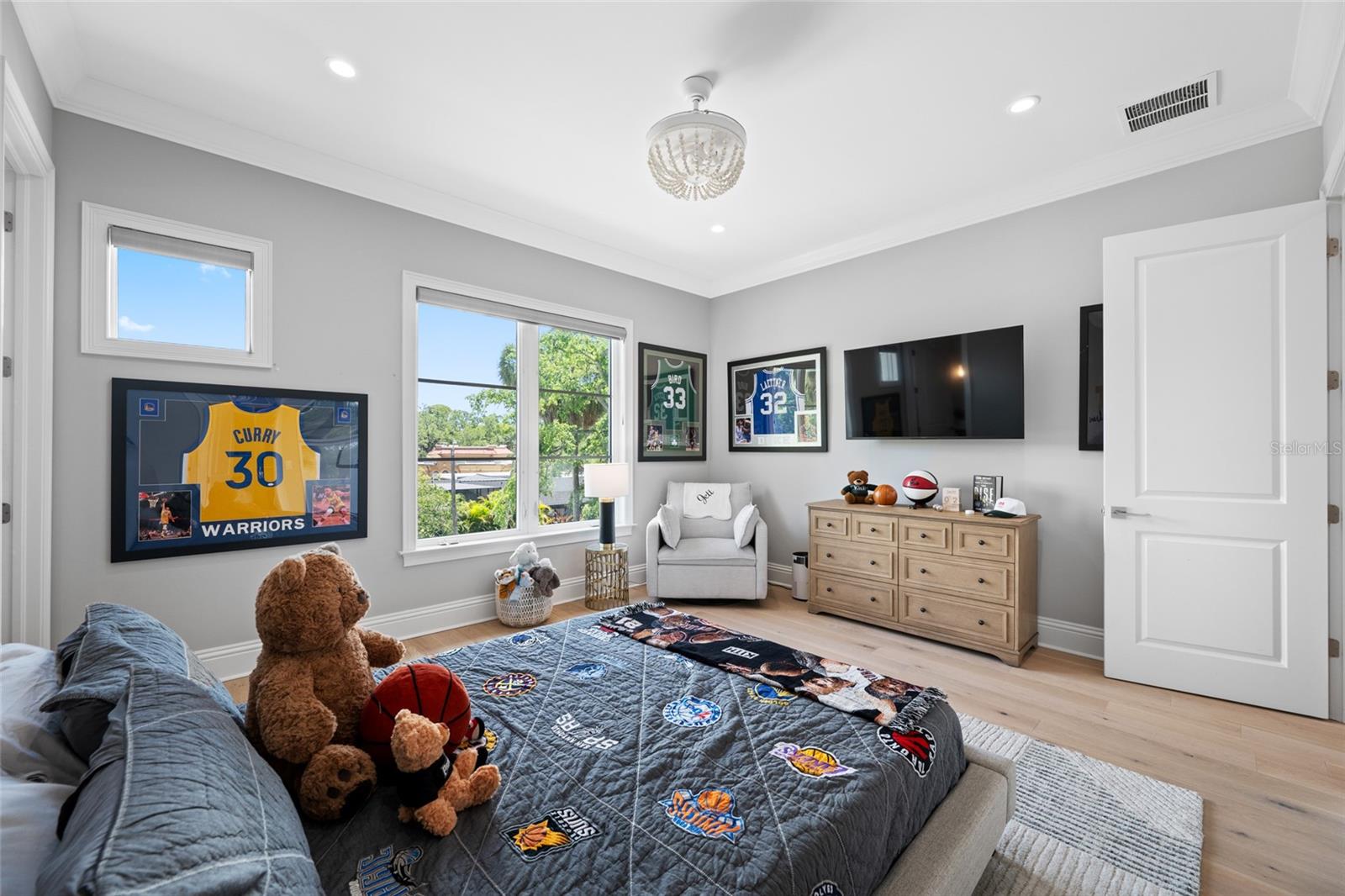 SUNSET PARK - Residential