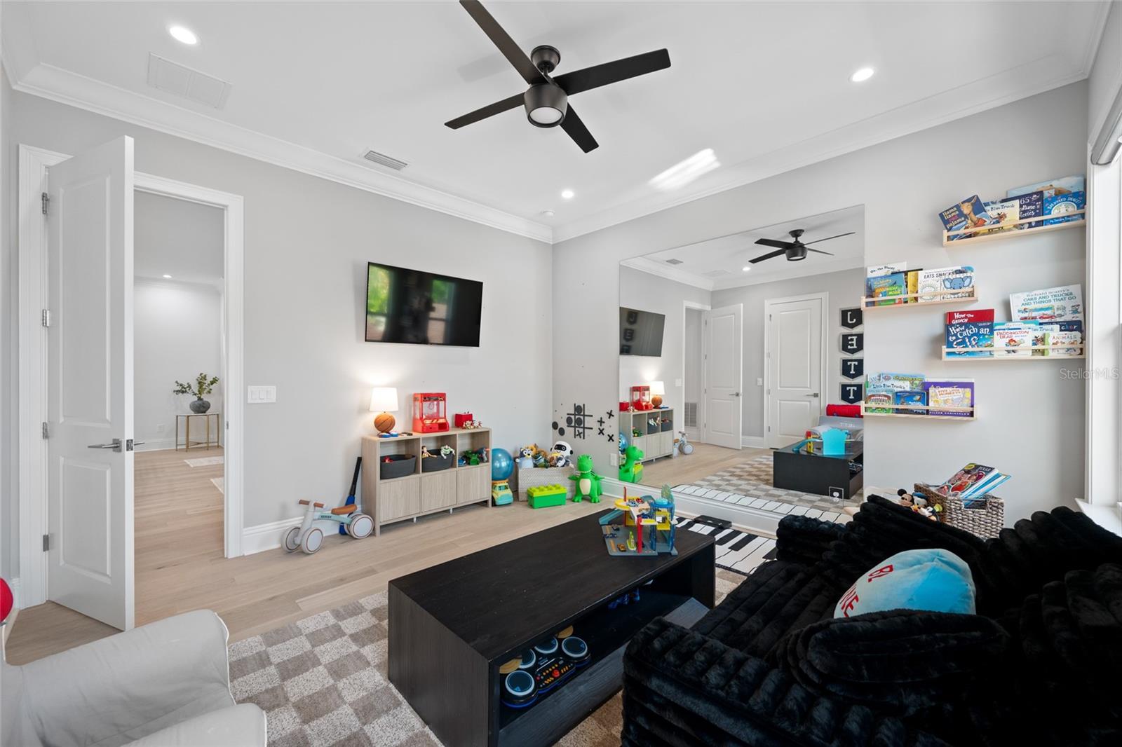 SUNSET PARK - Residential