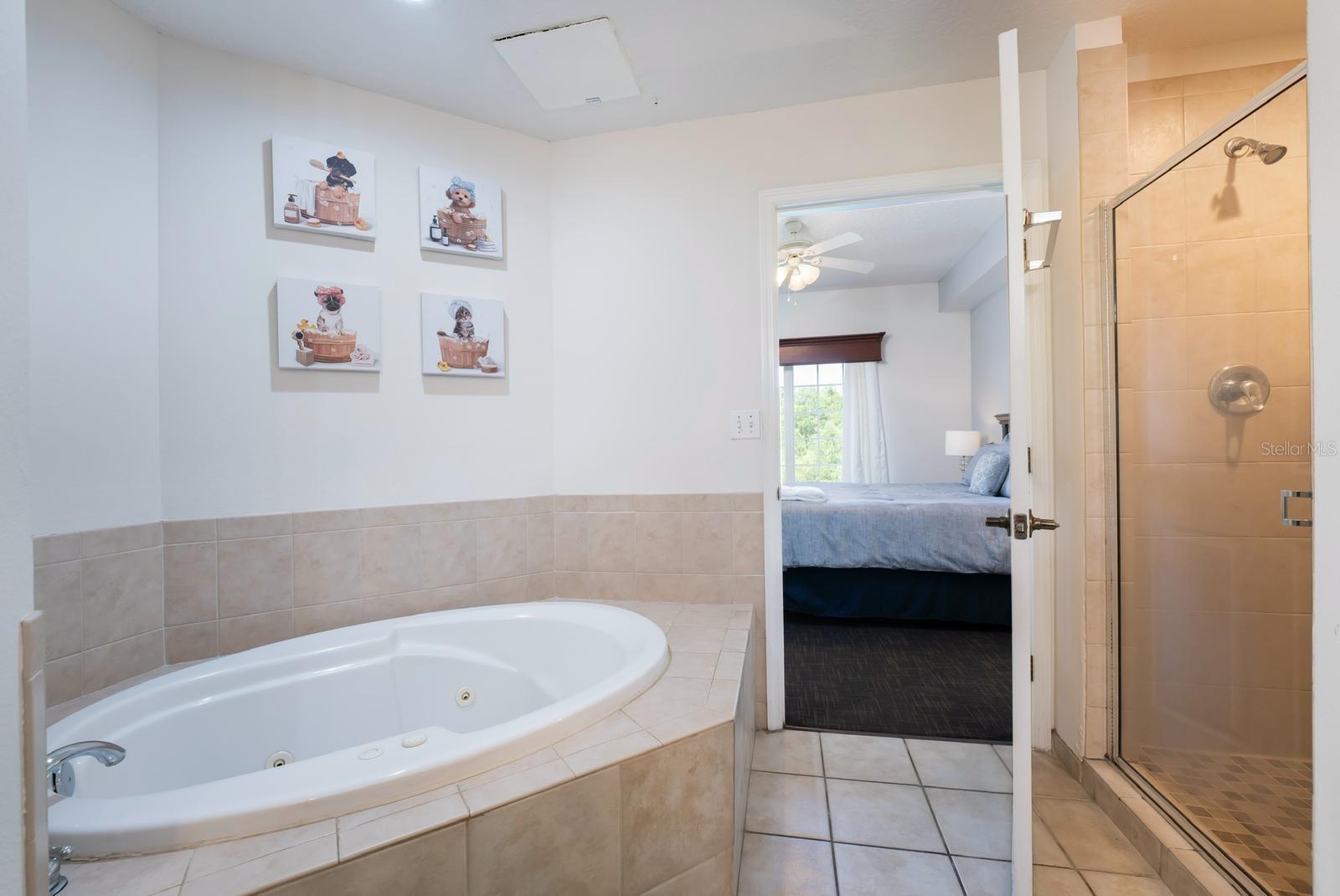 WORLDQUEST RESIDENCE - Residential