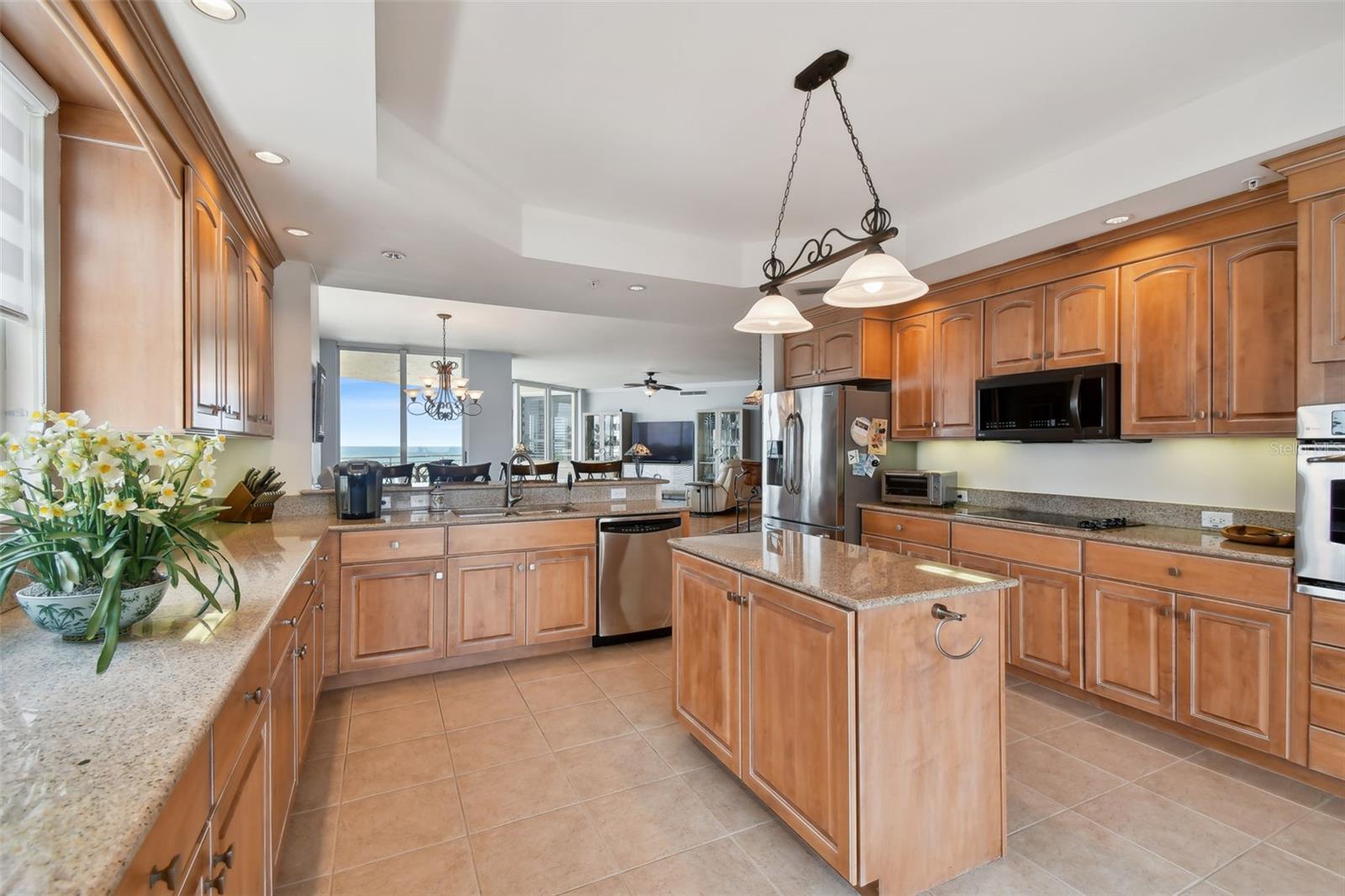 SERENO CONDO - Residential