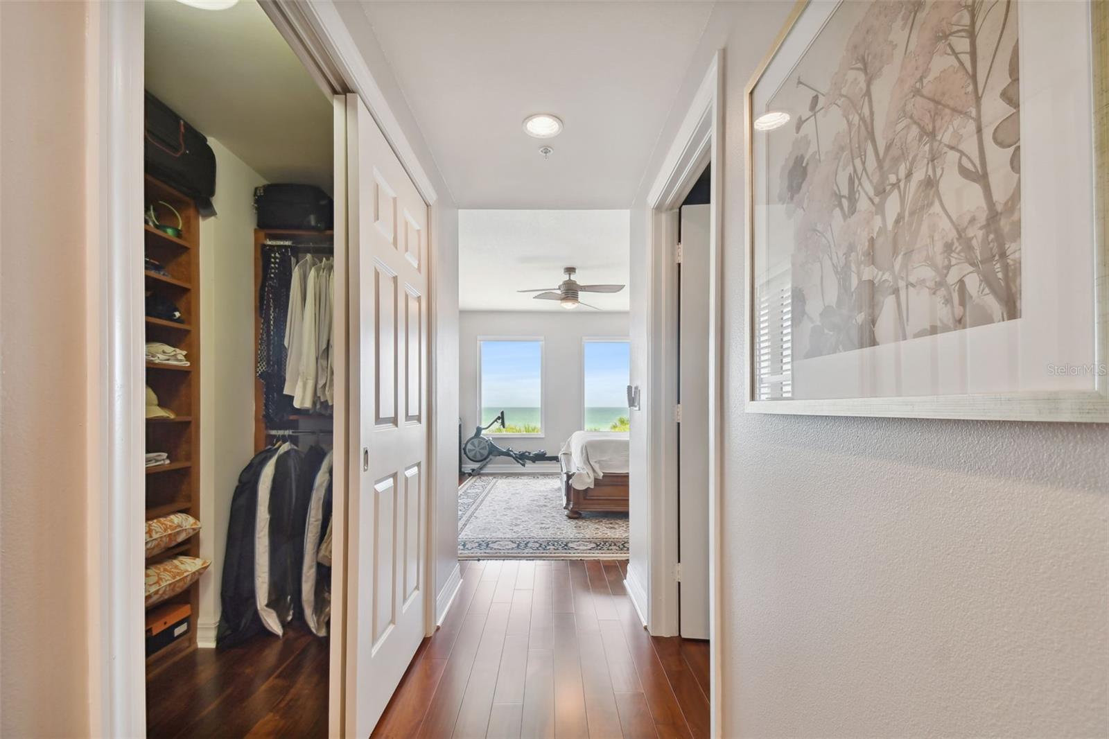 SERENO CONDO - Residential