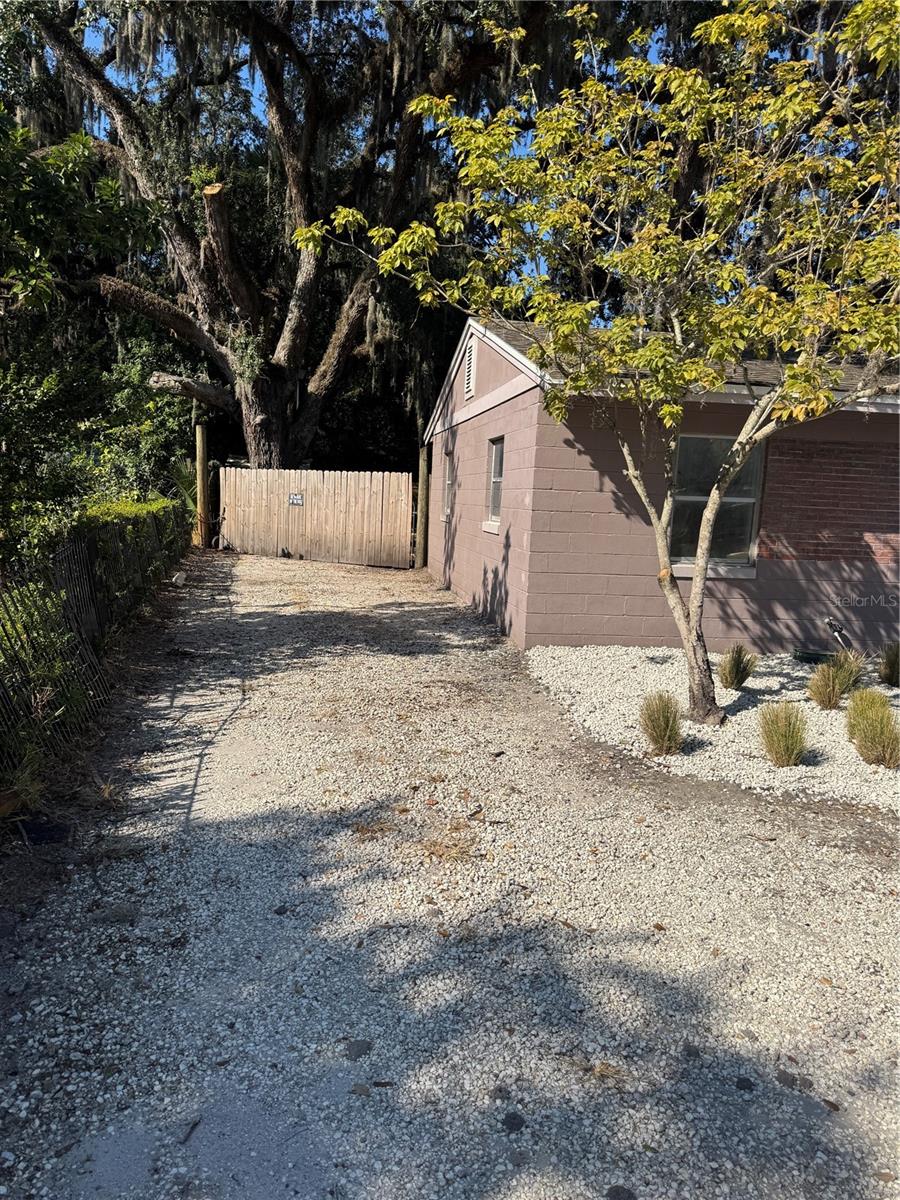 BEL-AIR SANFORD - Residential Lease