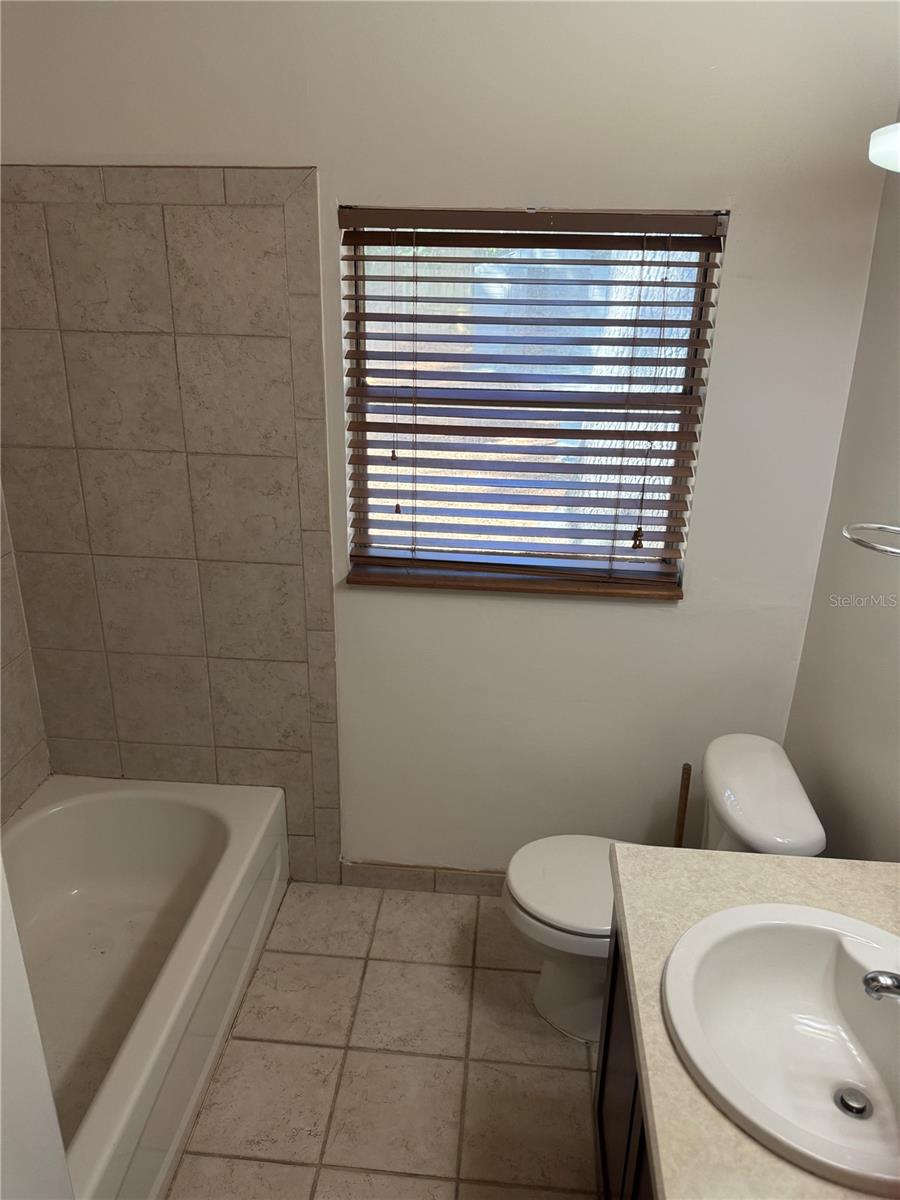 BEL-AIR SANFORD - Residential Lease