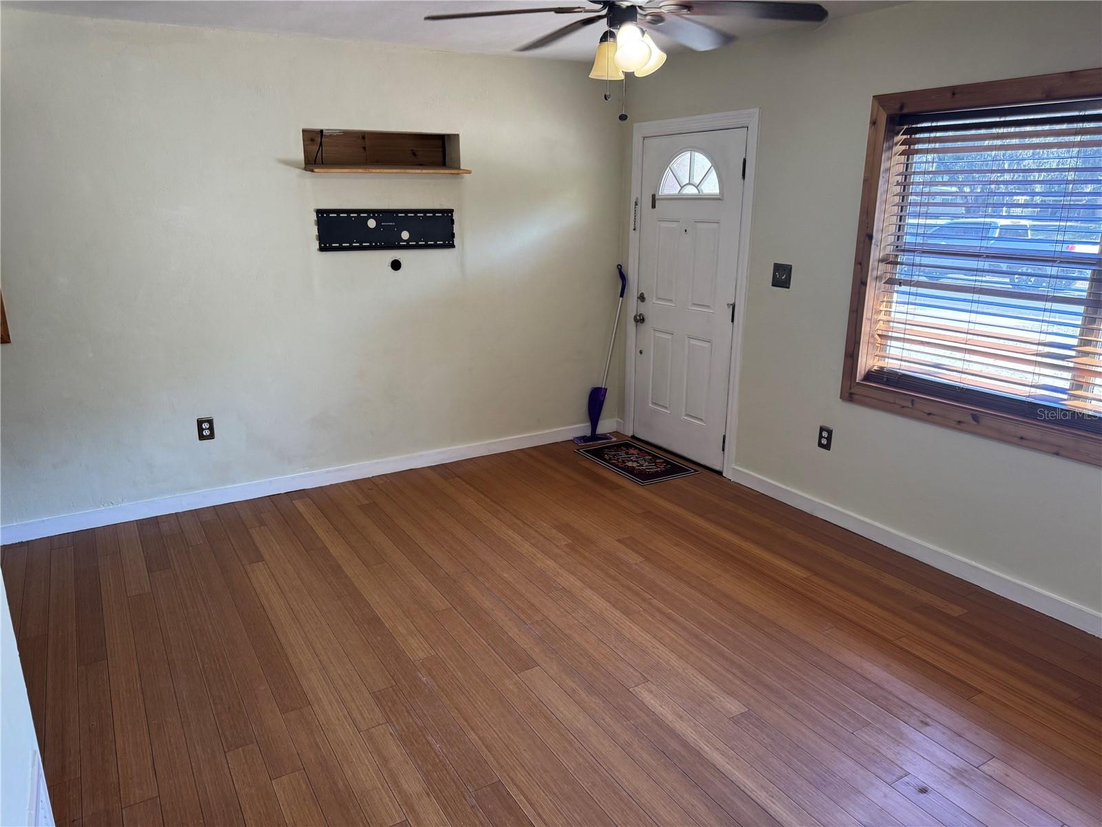 BEL-AIR SANFORD - Residential Lease