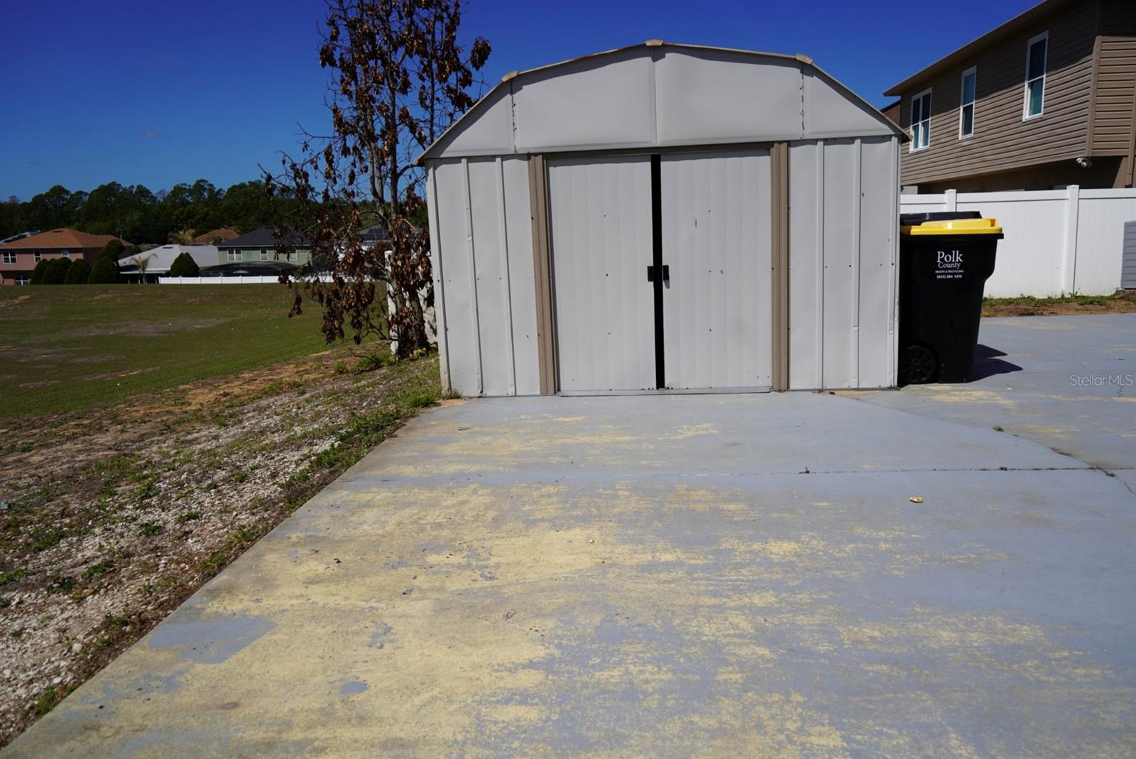 PINES WEST - Residential