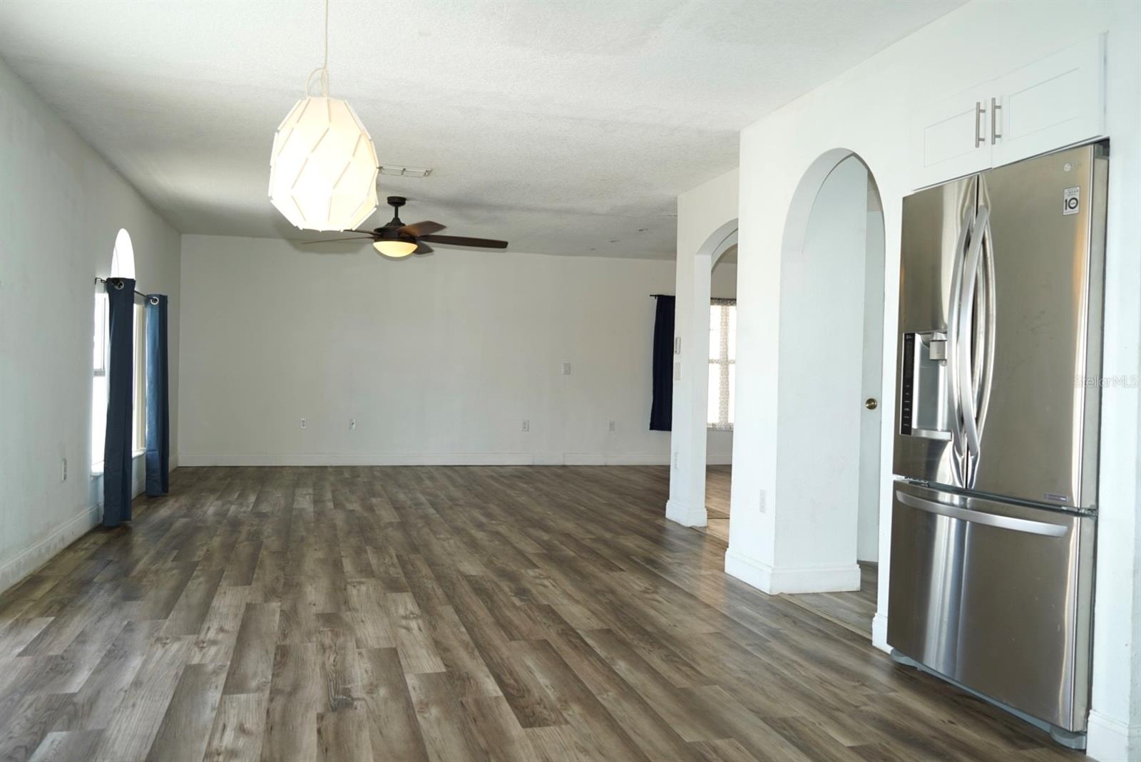 PINES WEST - Residential